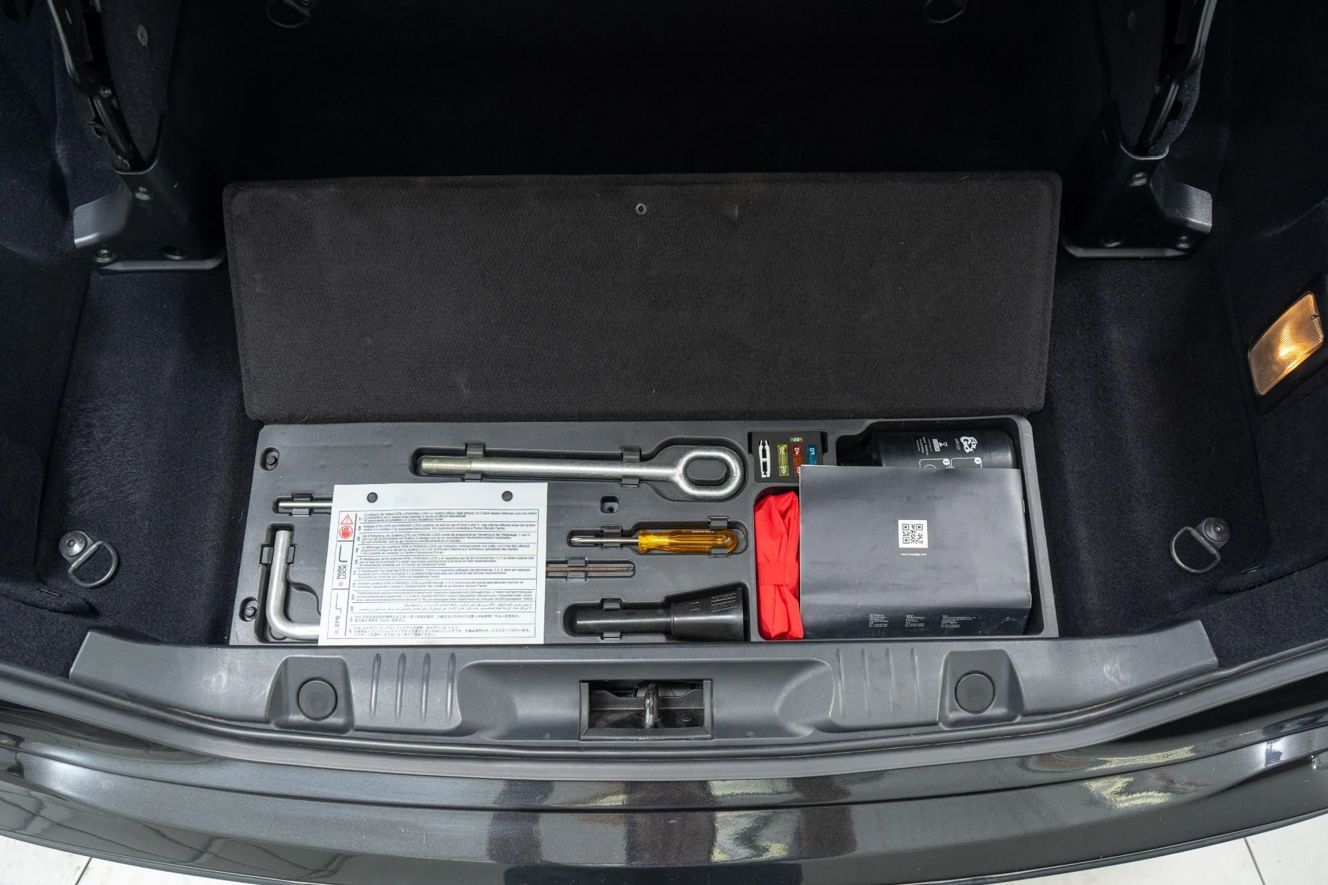 mph040_1824868604_Used_2015_Ferrari_California_Full_Power_and_Heated_Seats_Twin_Turbo_V8_1776271137_3b347f710b