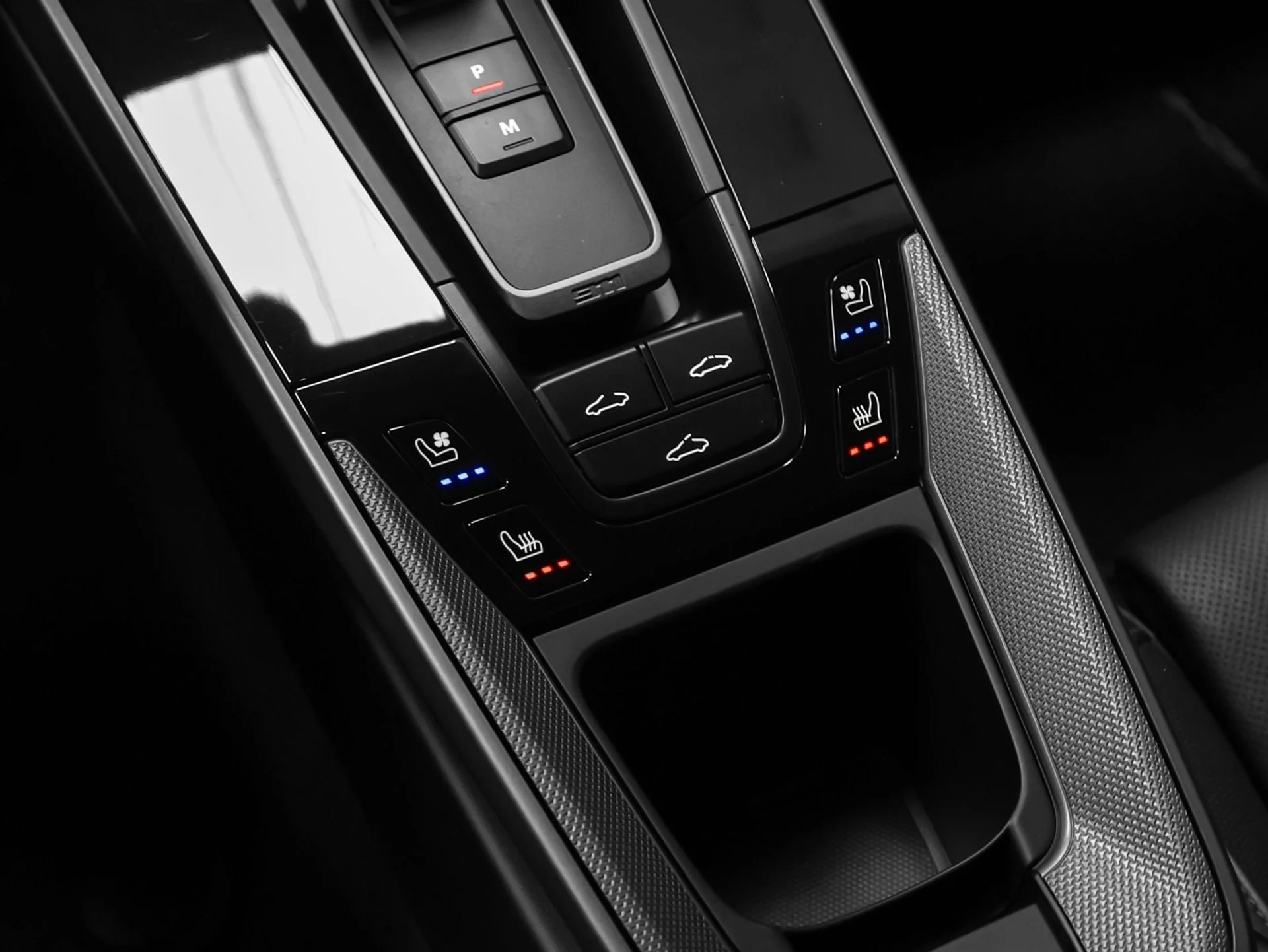 mph040_1826869062_41_73cb2c4a65