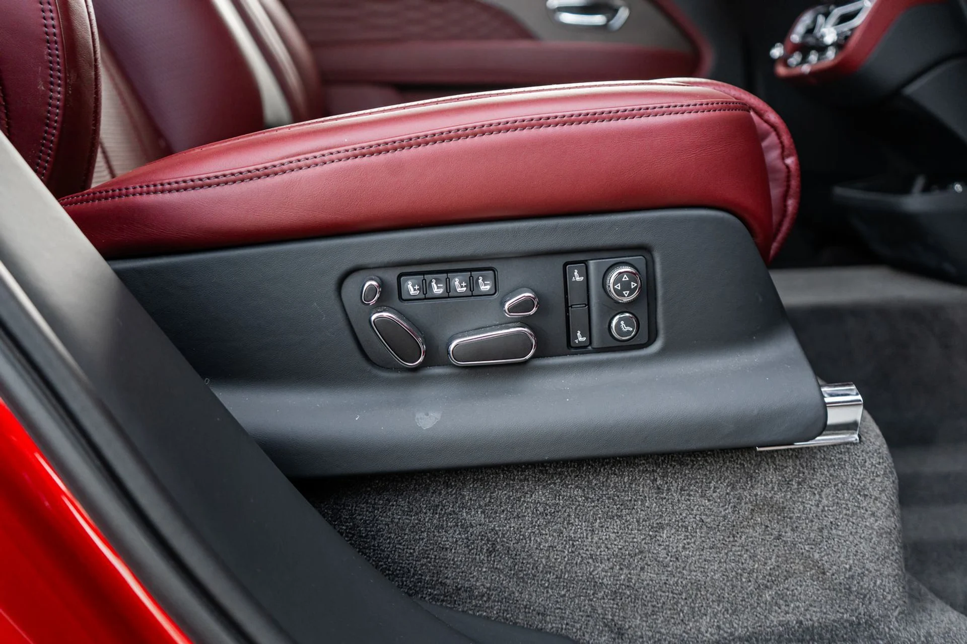 mph040_1827445980_b29f1d82_ddfd_47f2_963f_295b695e4cc4_b7eb6544ca