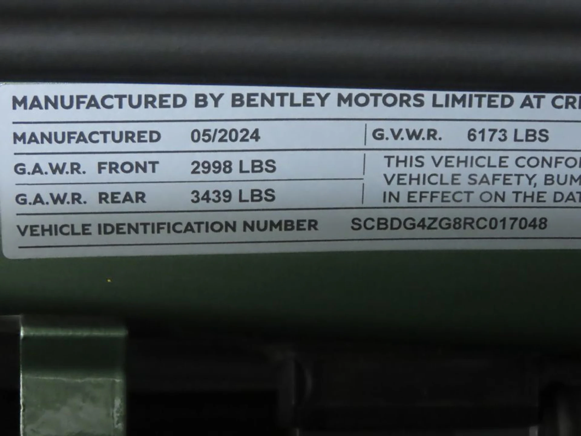 mph040_1842502979_used_2024_bentley_continental_gtv8convertible_8119_22977693_41_1024_5fd1290386