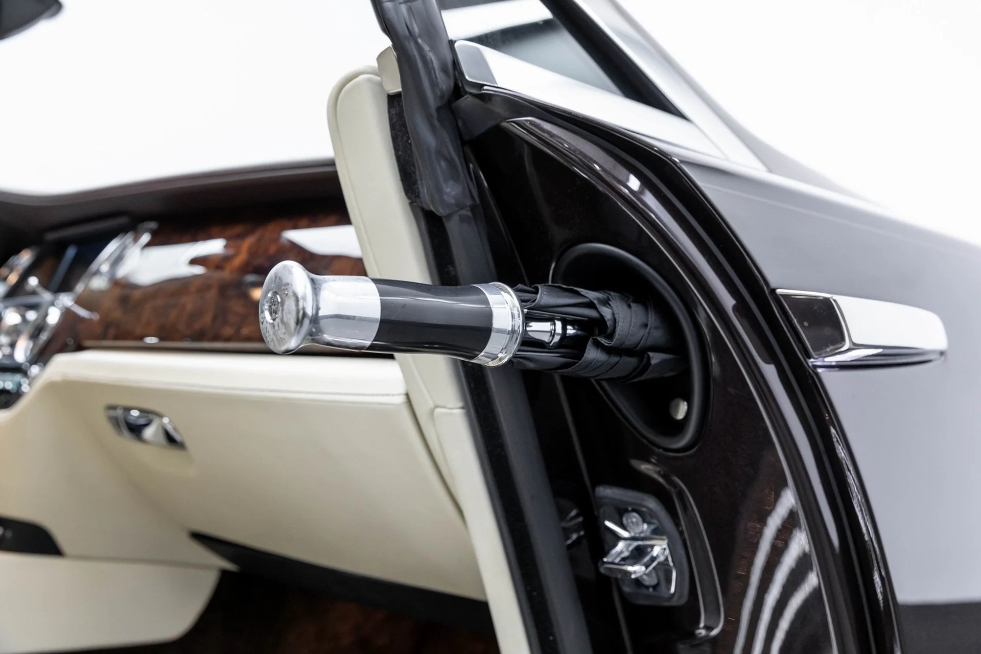 mph040_1847128456_41_46d411ef2f