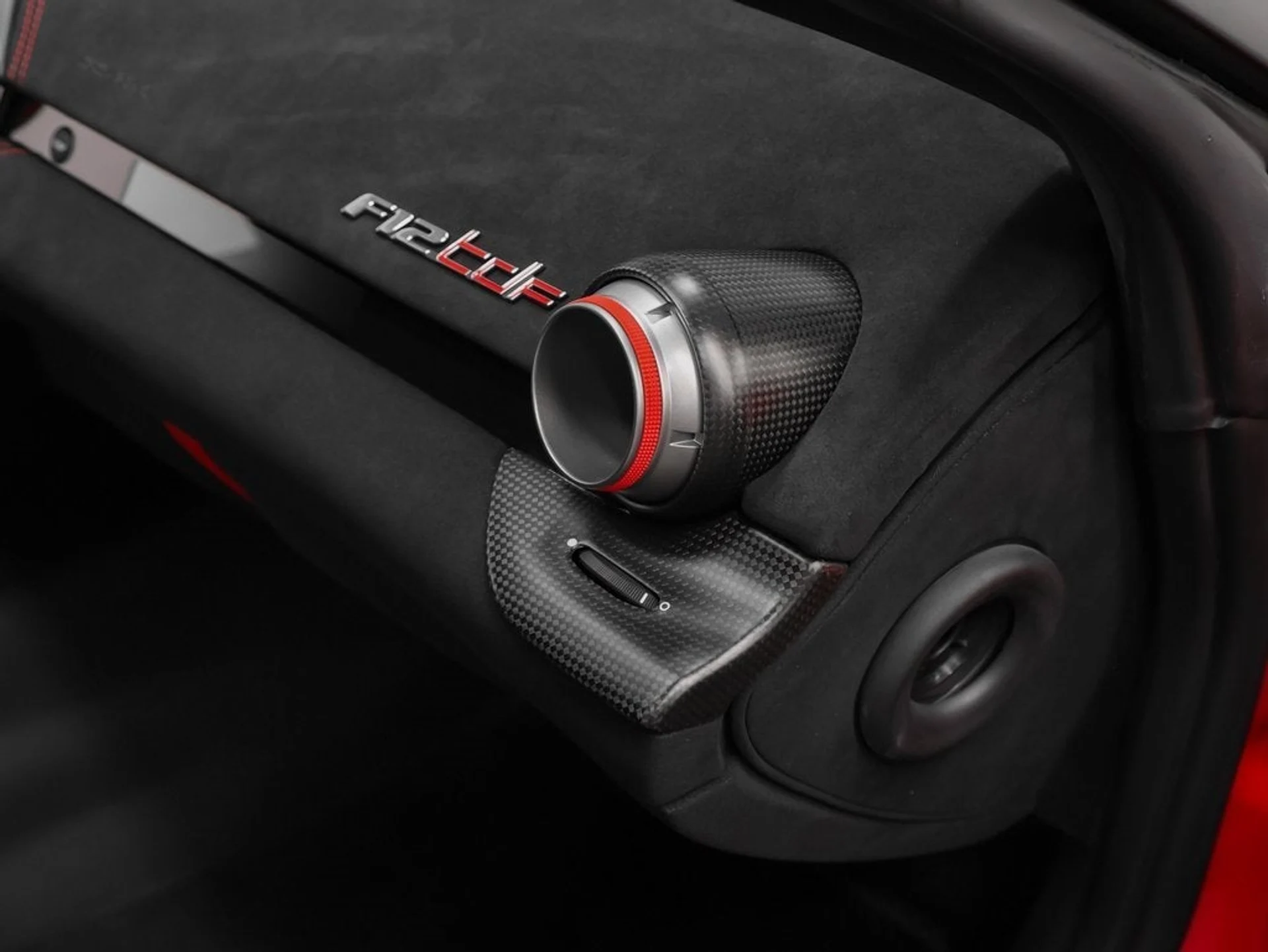 mph040_1865684239_41_43ff0049a7