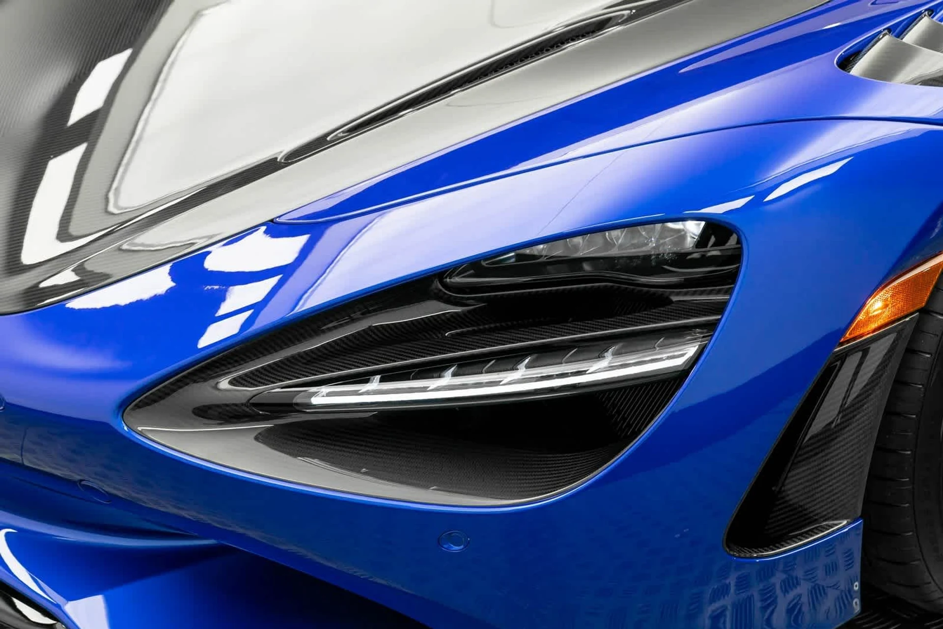 mph040_1920875206_41_8130043dab