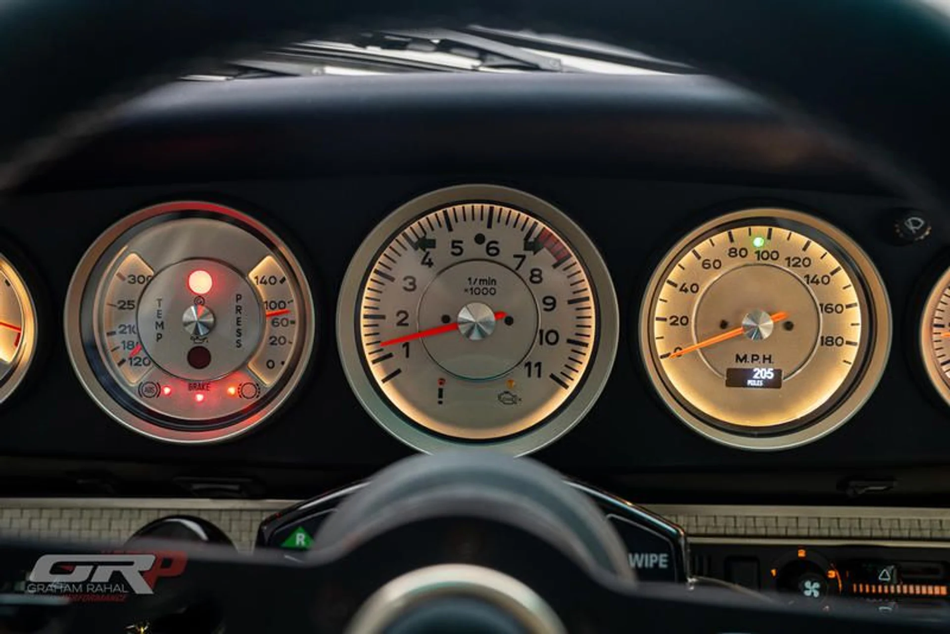 mph040_1972513455_D7_AE_19_D2_83_D1_4_F0_C_8_C30_C1_BB_750_CEF_23_3690fb9a2c