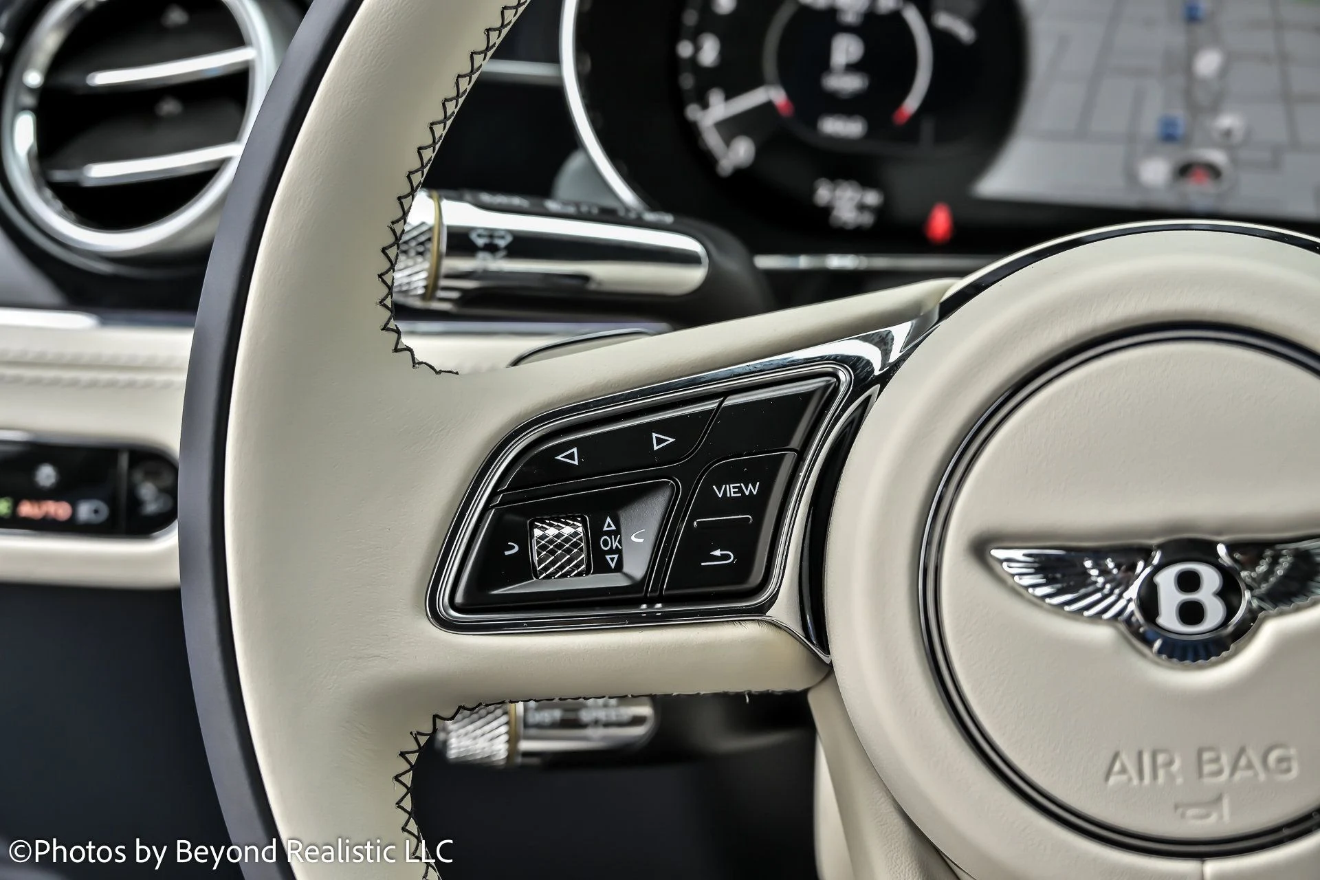 mph040_1976388312_bc3fea1d4973285920cdb5b82055c71dx_0efb3ed711