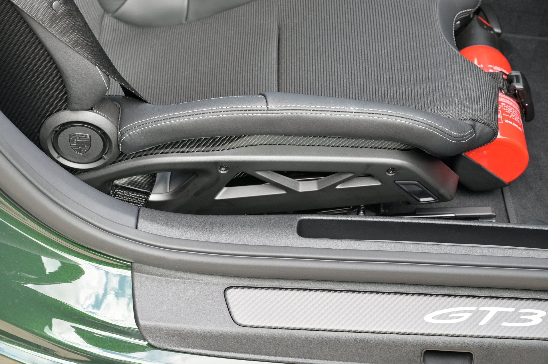 mph040_1977848021_086a296ec579474fb833cc2eef1c12a2_73b8c23f8c