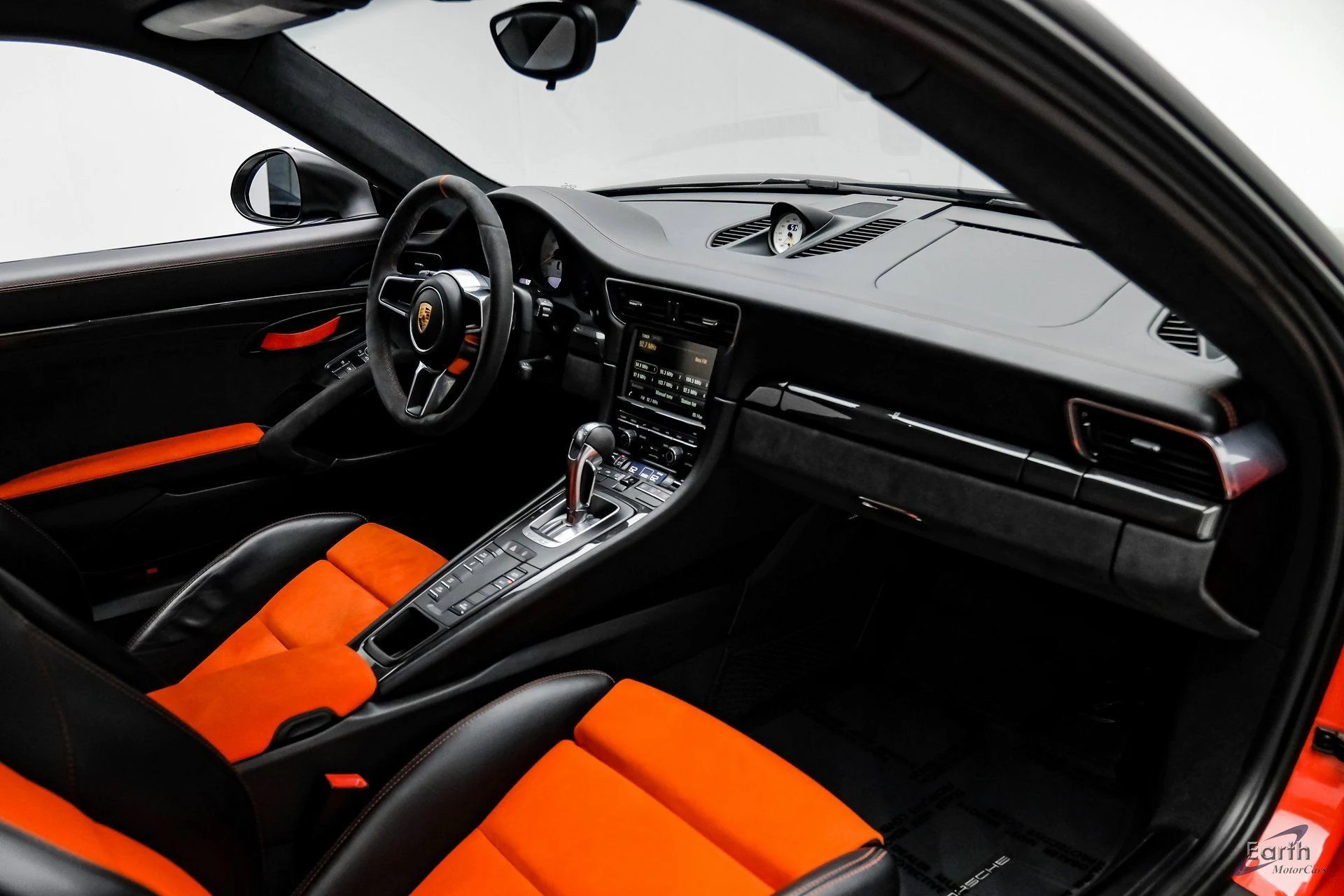 mph040_1981734382_2a2eaef722479ed7c5907ee6f016dab1x_f4644442f6