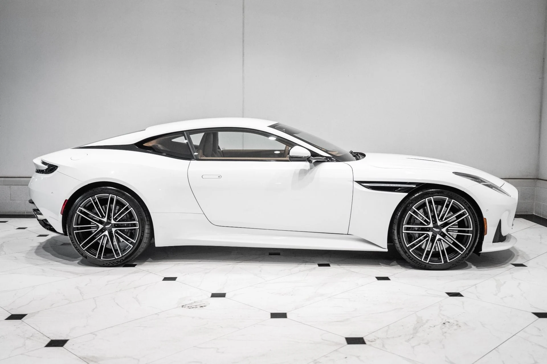 mph040_199060226_Used_2024_Aston_Martin_DB_12_V8_COUPE_1784304834_2e2e83754f