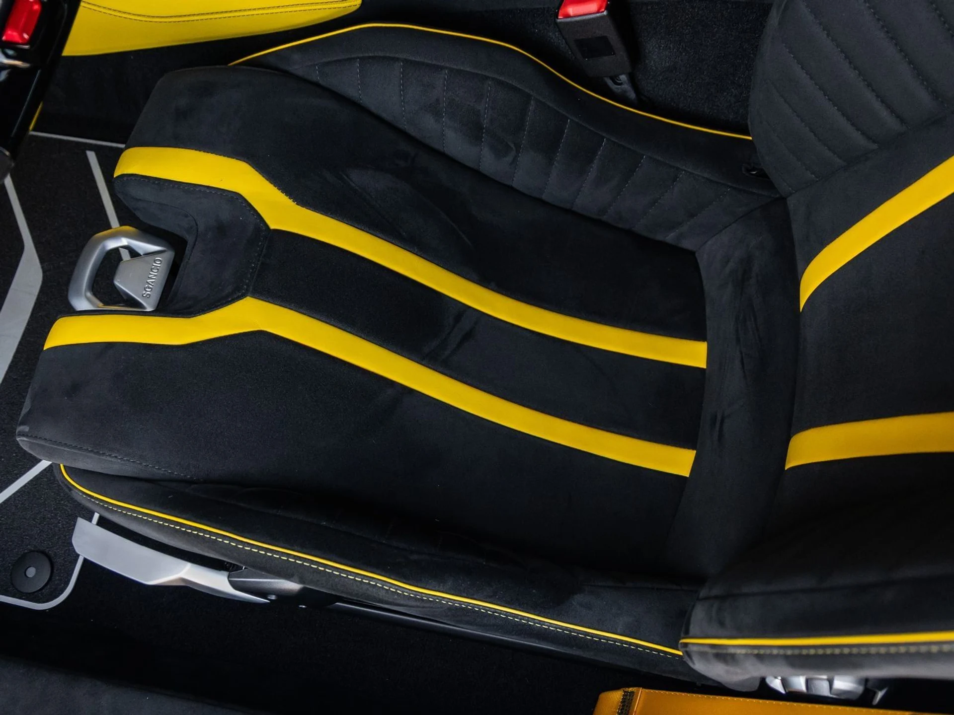 mph040_1993932390_41_2c4436824d