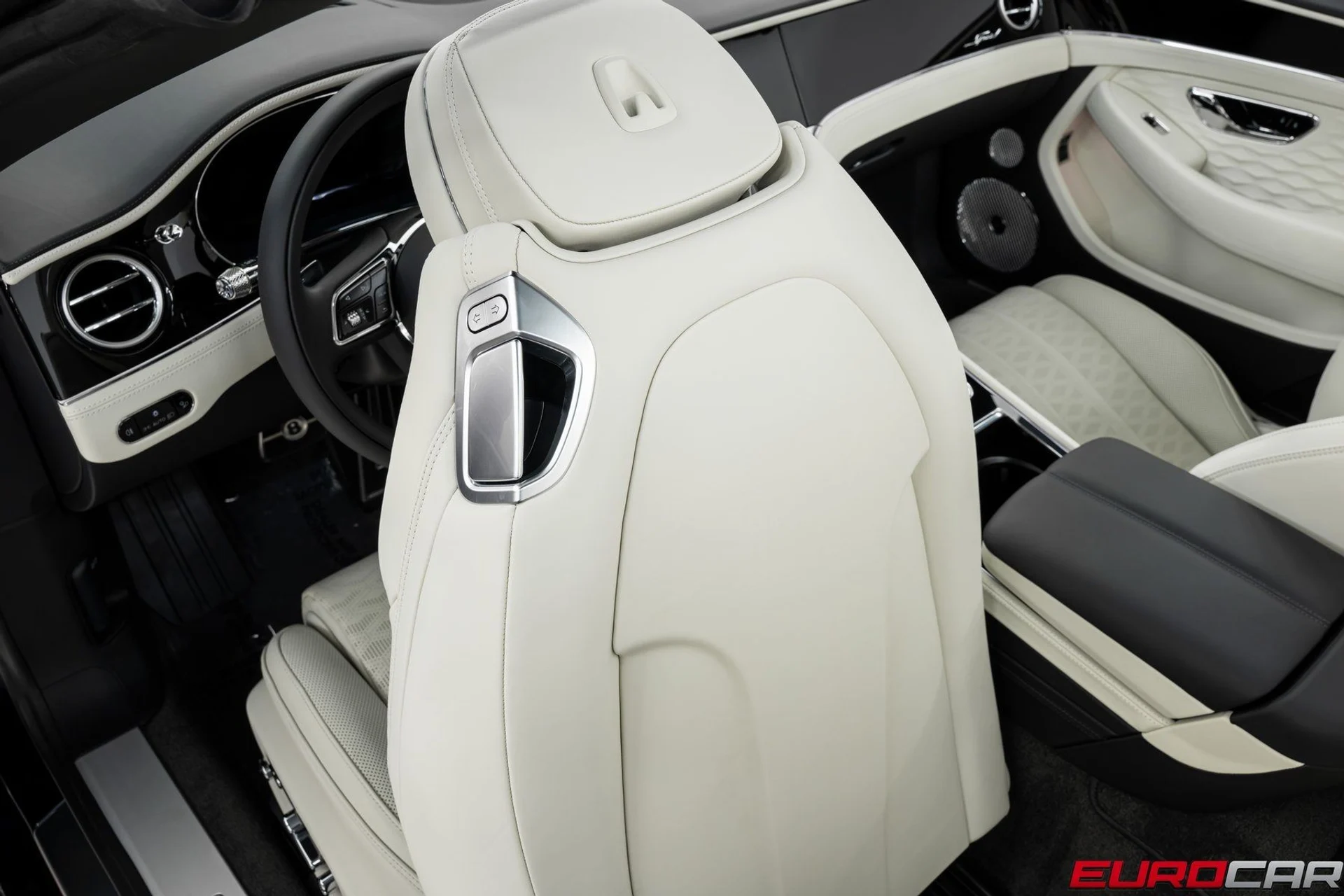 mph040_1999828000_image_41_58d8ae1605