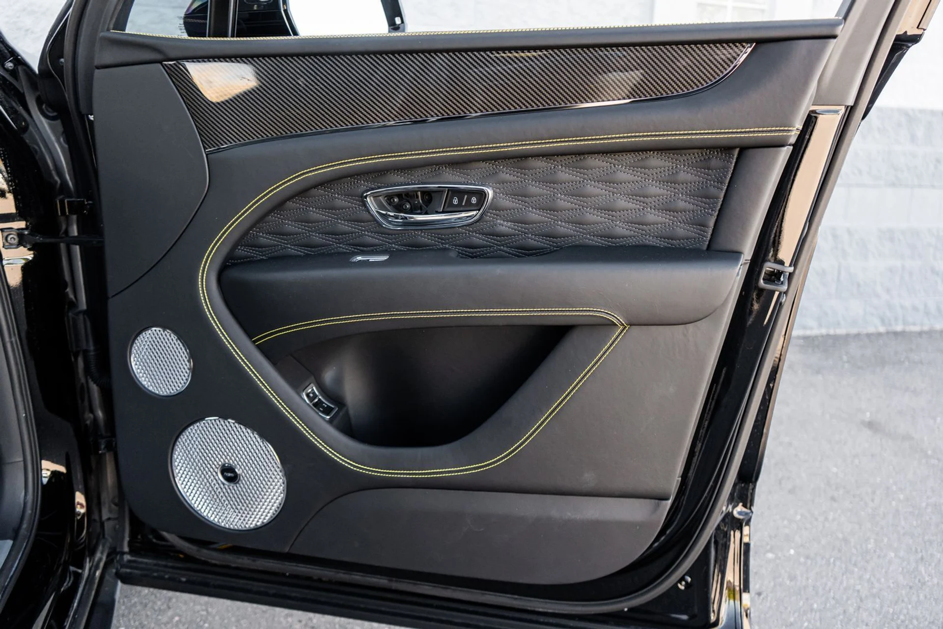 mph040_2004540845_ed75a955_bf9f_4cd0_9e73_55c1010d5c0b_58a423fa7c