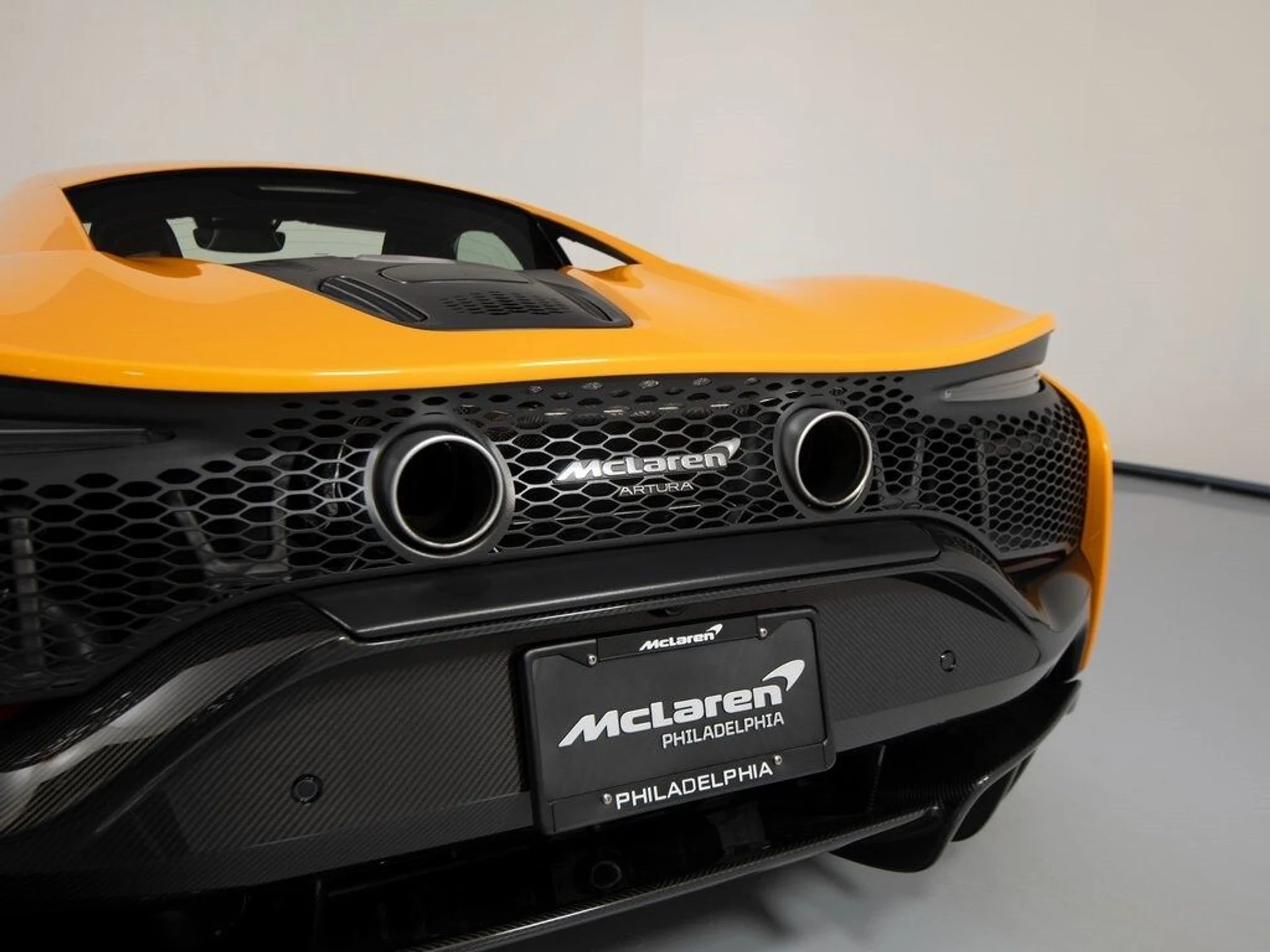 mph040_2008786070_b3055711efd4e5bab5da38a27b8bd101x_aa8b0095dd