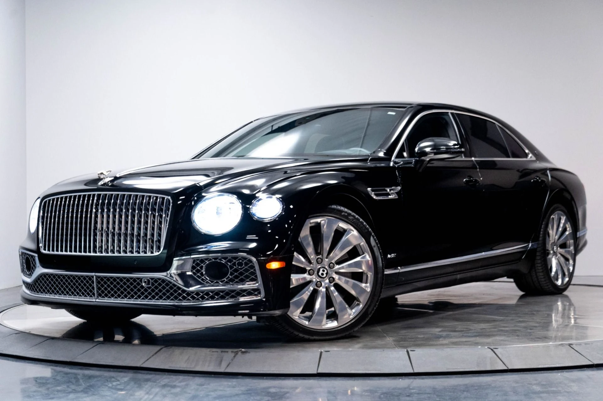 mph040_2019288846_Used_2020_Bentley_Flying_Spur_W12_1783372083_1f9d3a4d76