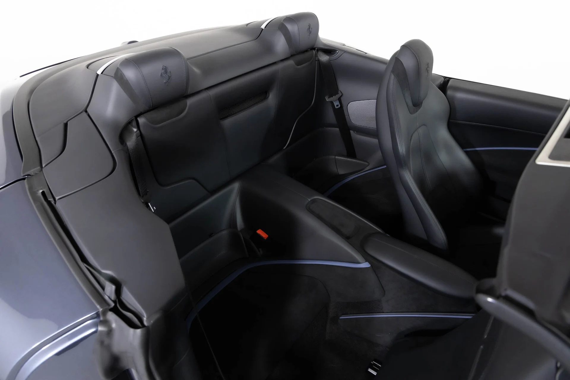 mph040_2032176327_396f155a710a4318808ef24dc906b8a8_34388a5200