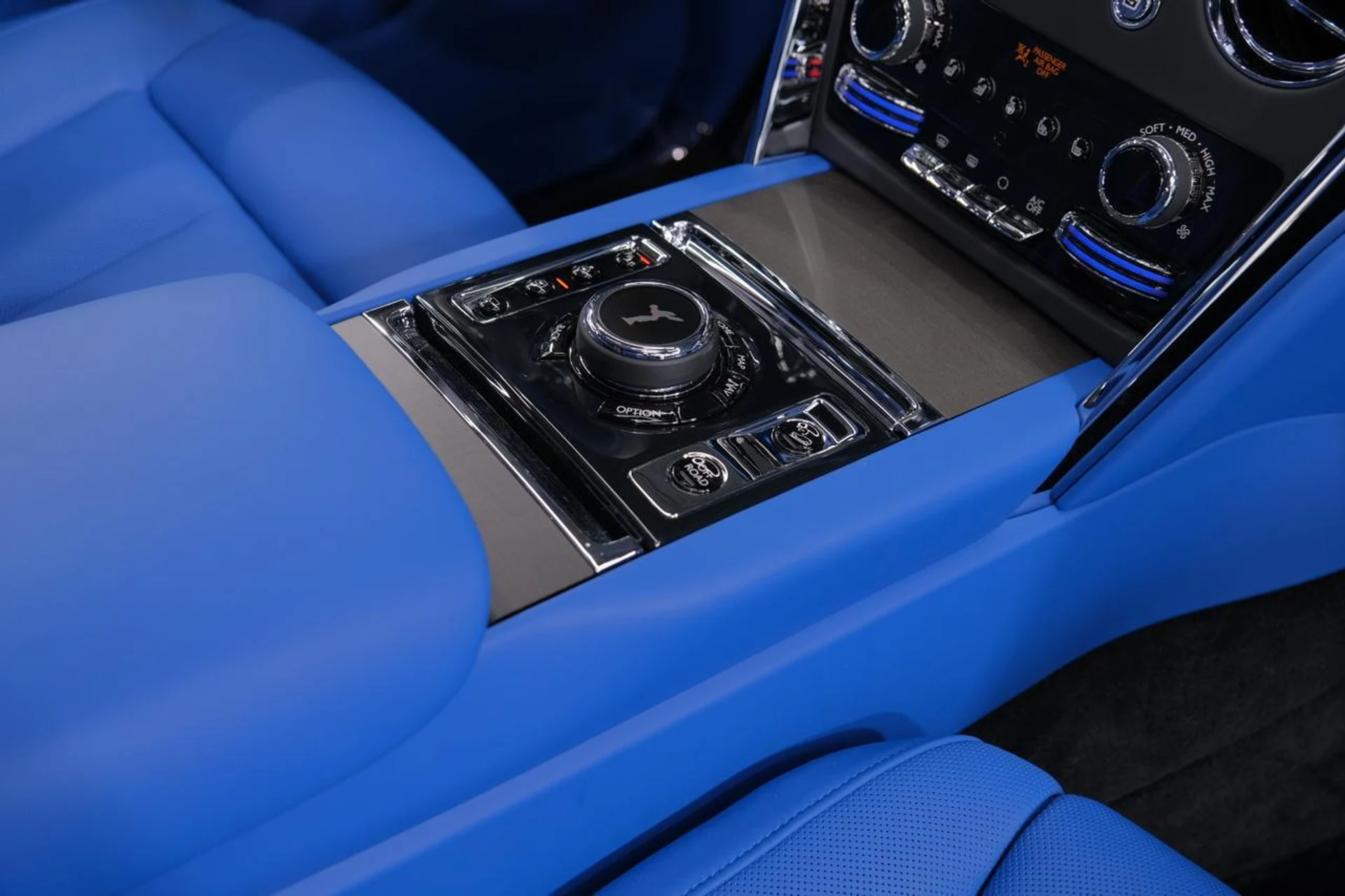 mph040_2036434620_f17d3536d5695fc1a45f552d48eb590a_2d570a4961