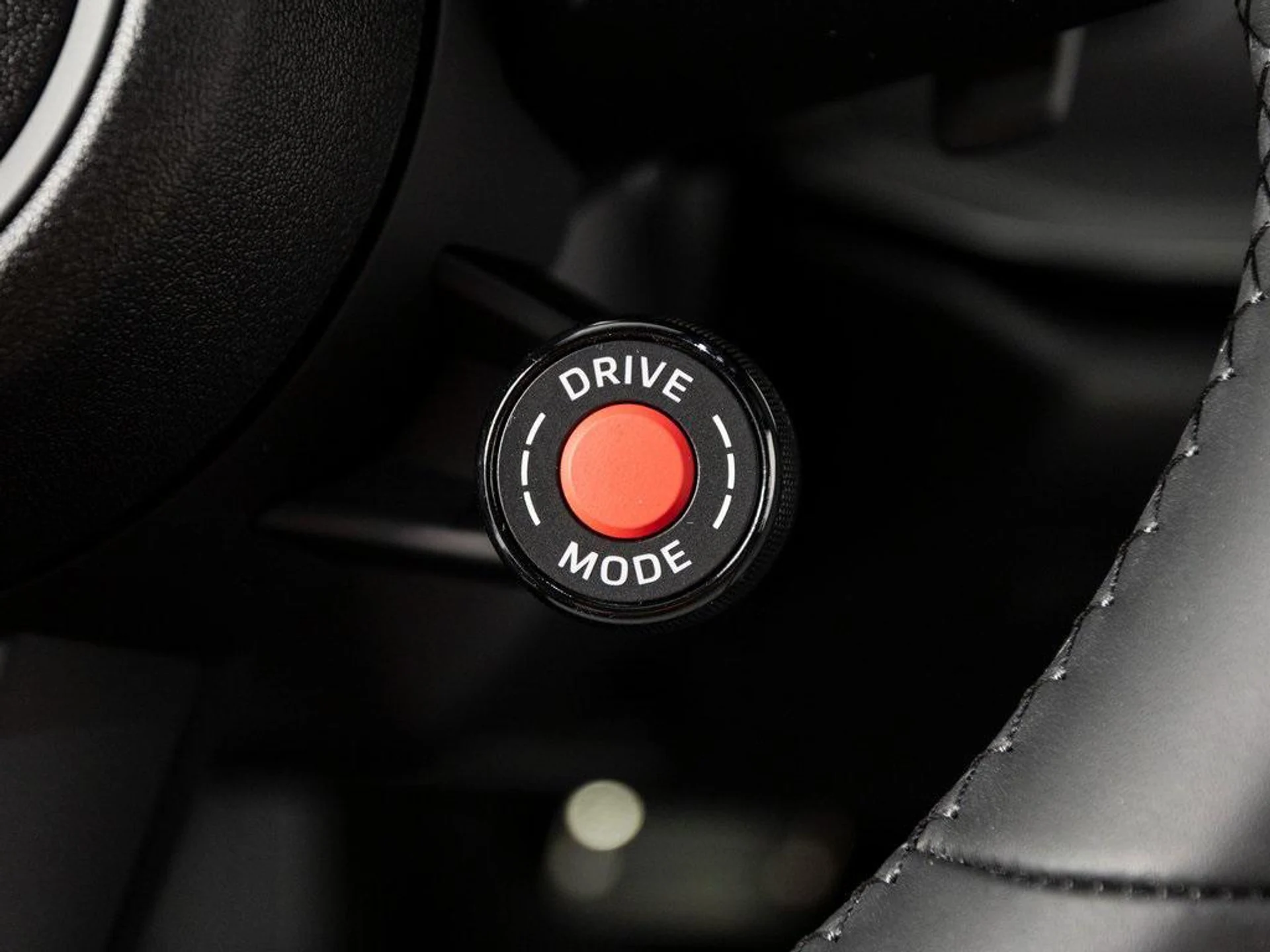 mph040_2044832081_owhw_N_Zxf_Mi_TA_Nt_ZJP_Vda4_H0_NO_Cg_18aeeff0da