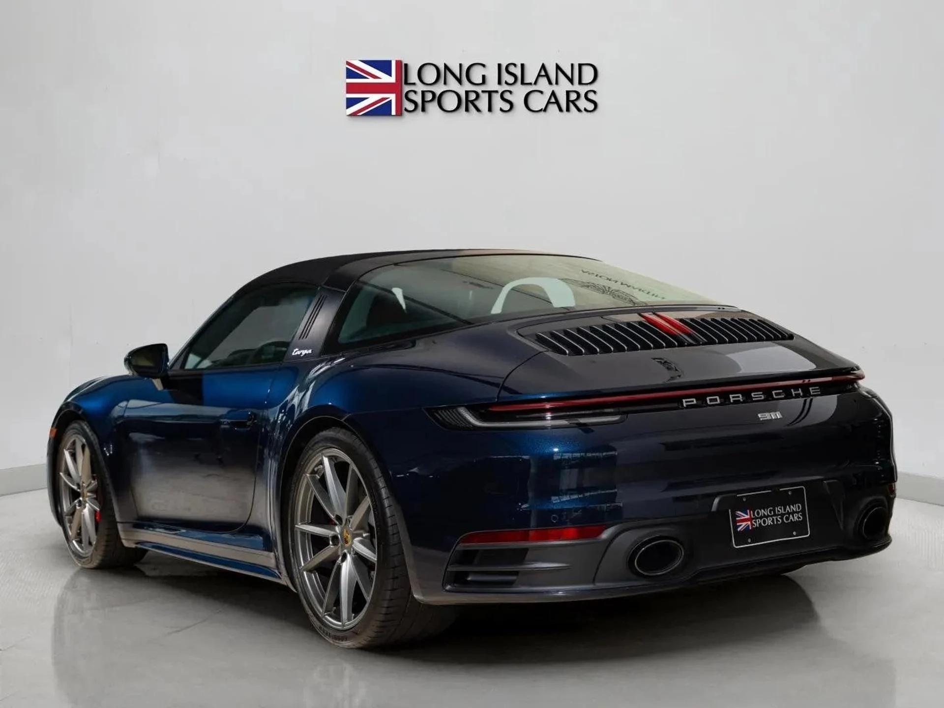 mph040_2046143904_image_41_64cbba677d