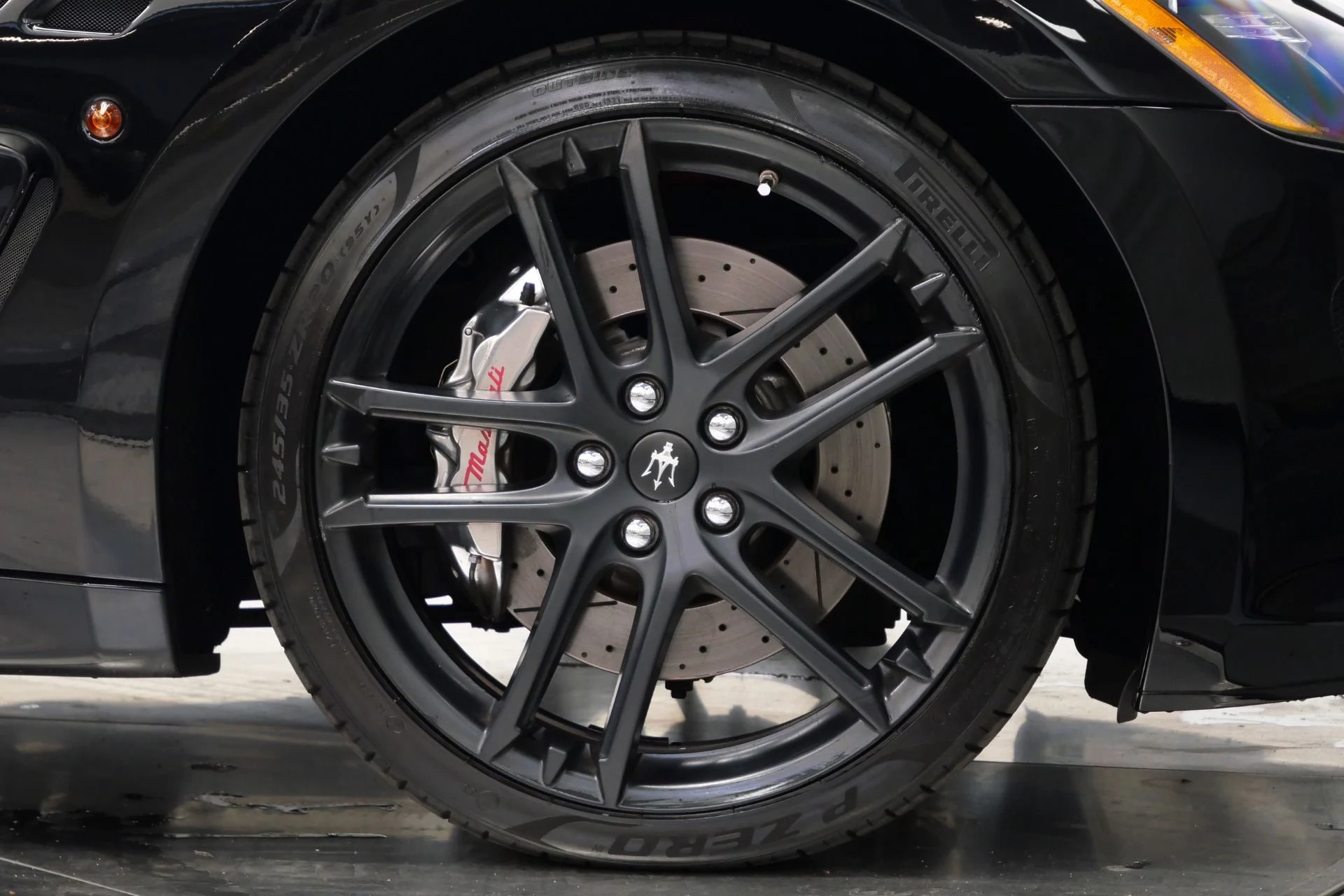 mph040_2048198627_Used_2013_Maserati_Gran_Turismo_Convertible_MC_Carbon_Fiber_Interior_Trim_Great_Sound_1773764089_89e15ea39b