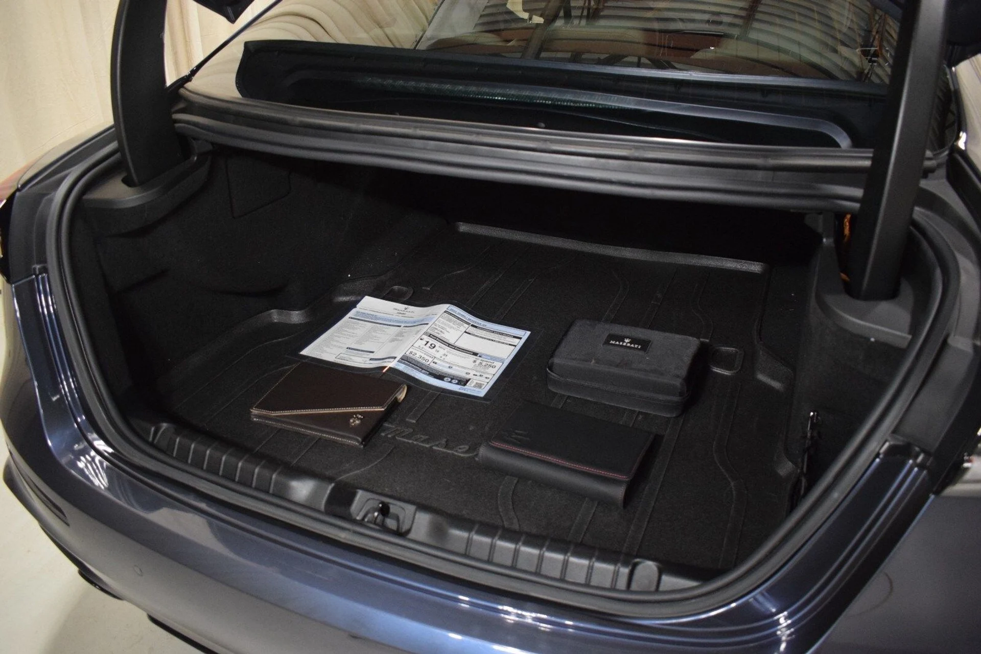 mph040_2055297324_ea523bbe0929983e3e21659d1514689ex_79edc9ea56