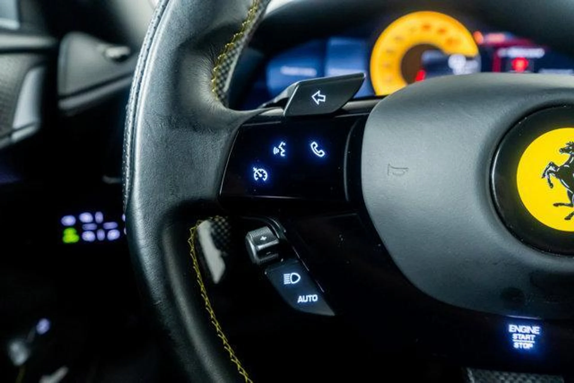 mph040_2057319336_v_UQ_Yhm_H8r_E0_NSB_9qv_UU_Gdd_Z6_H90_2aa9446791