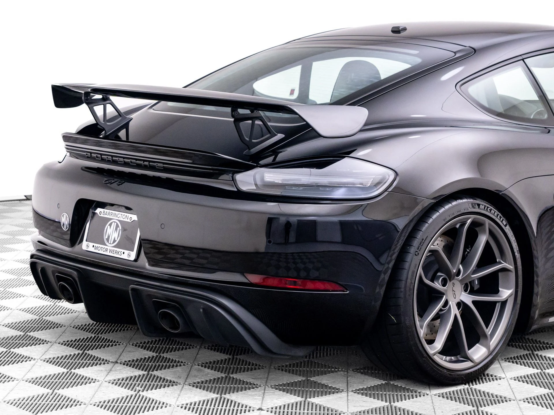 mph040_2060960056_5ab47d854d5ef84d0b7b2151cfa0fcabx_dcc076c945