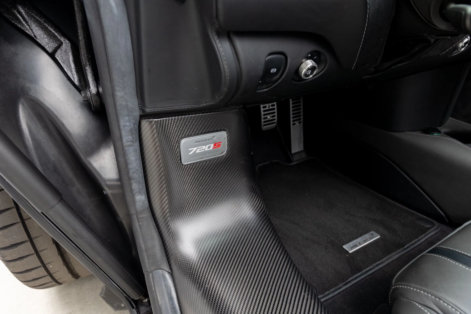 mph040_2065741457_Used_2020_Mc_Laren_720_S_Spider_Luxury_1746129417_c1819af17f