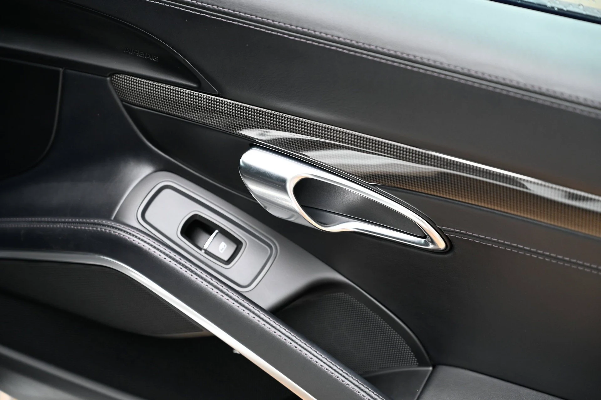 mph040_2067231092_20e5772464c64c82bfc3e18ff6a0452d_d5eafde1bc