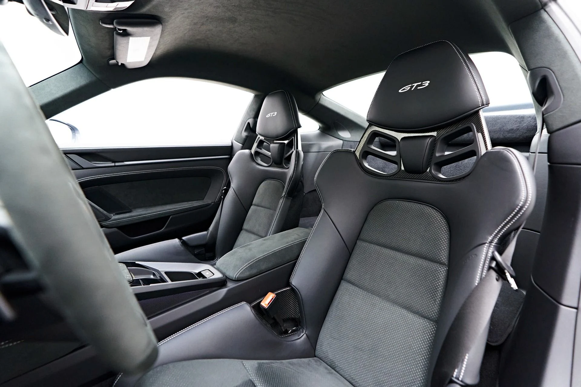 mph040_2099735069_Used_2023_Porsche_911_GT_3_1723305784_2b35554af1