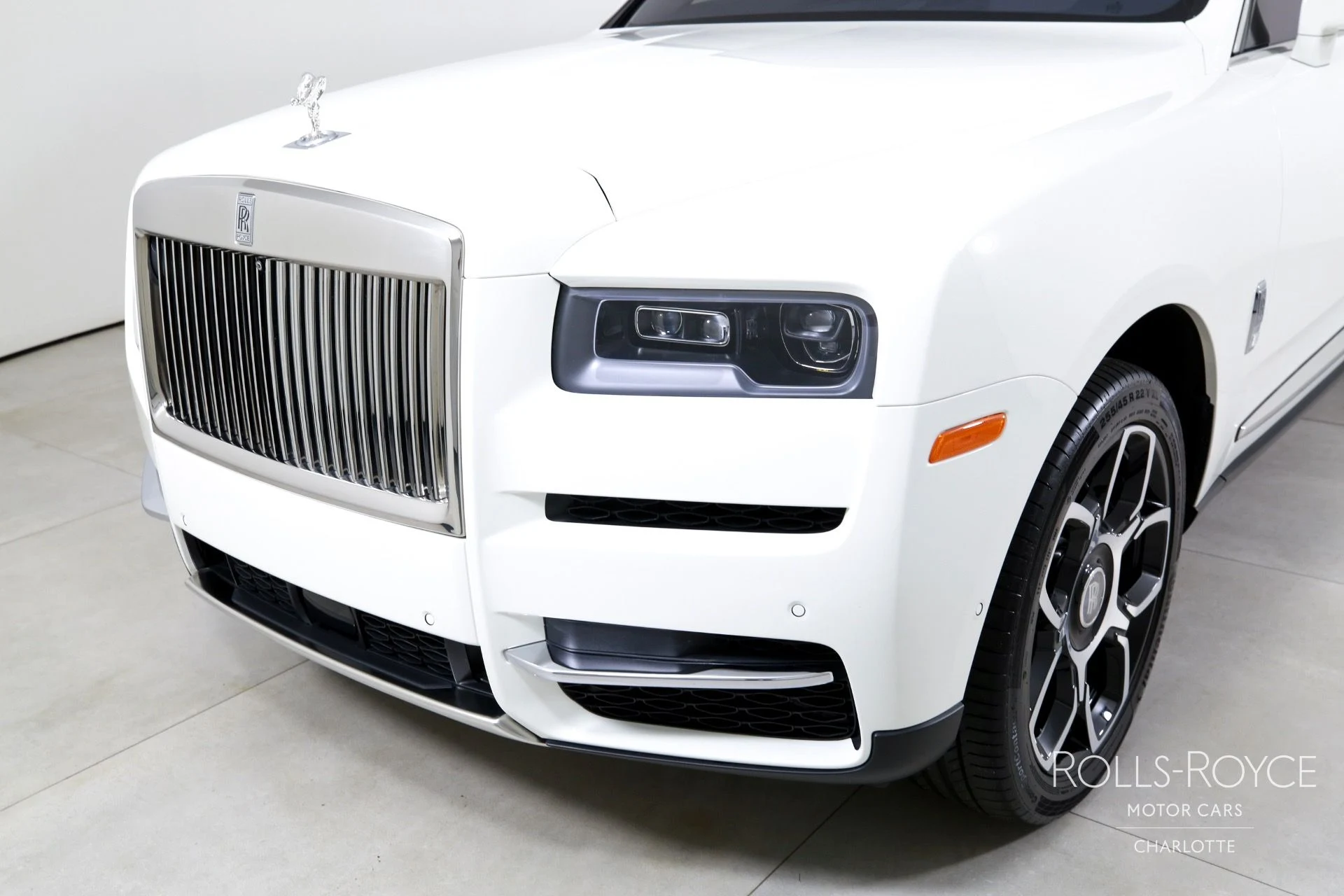 mph040_2114003477_Used_2020_Rolls_Royce_Cullinan_1754408892_09fb5c2264