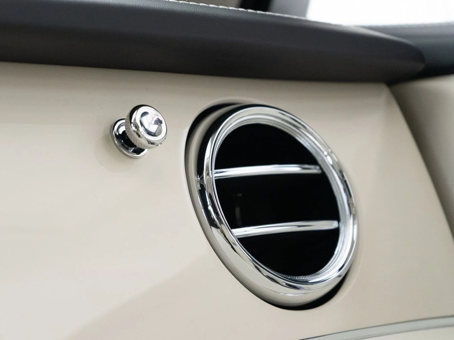 mph040_2115719649_e6c7e18125546a0fd3b80a0a20fee040_8ae517760e