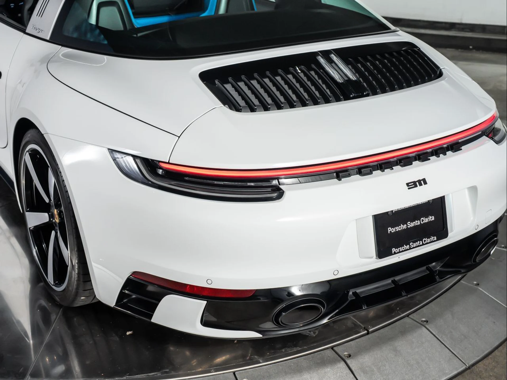 mph040_2121218252_47e836dea3699b89e01c521b73ce4b56_82f89ad608