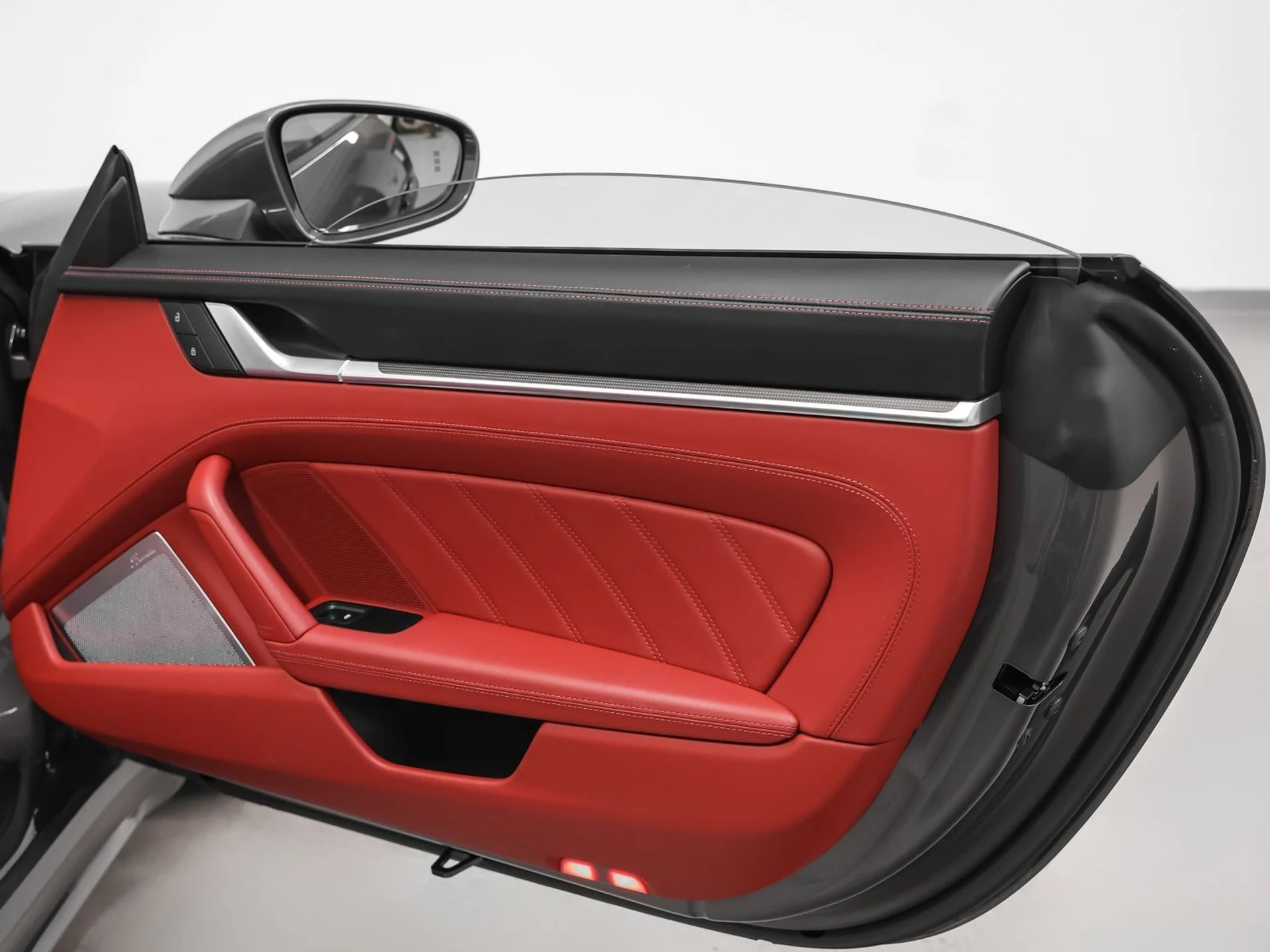 mph040_2137659033_41_83b7968625