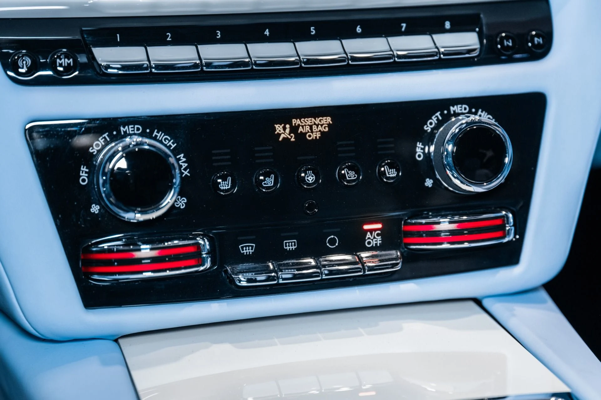 mph040_2149386890_Used_2023_Rolls_Royce_Ghost_1773457420_543115471b