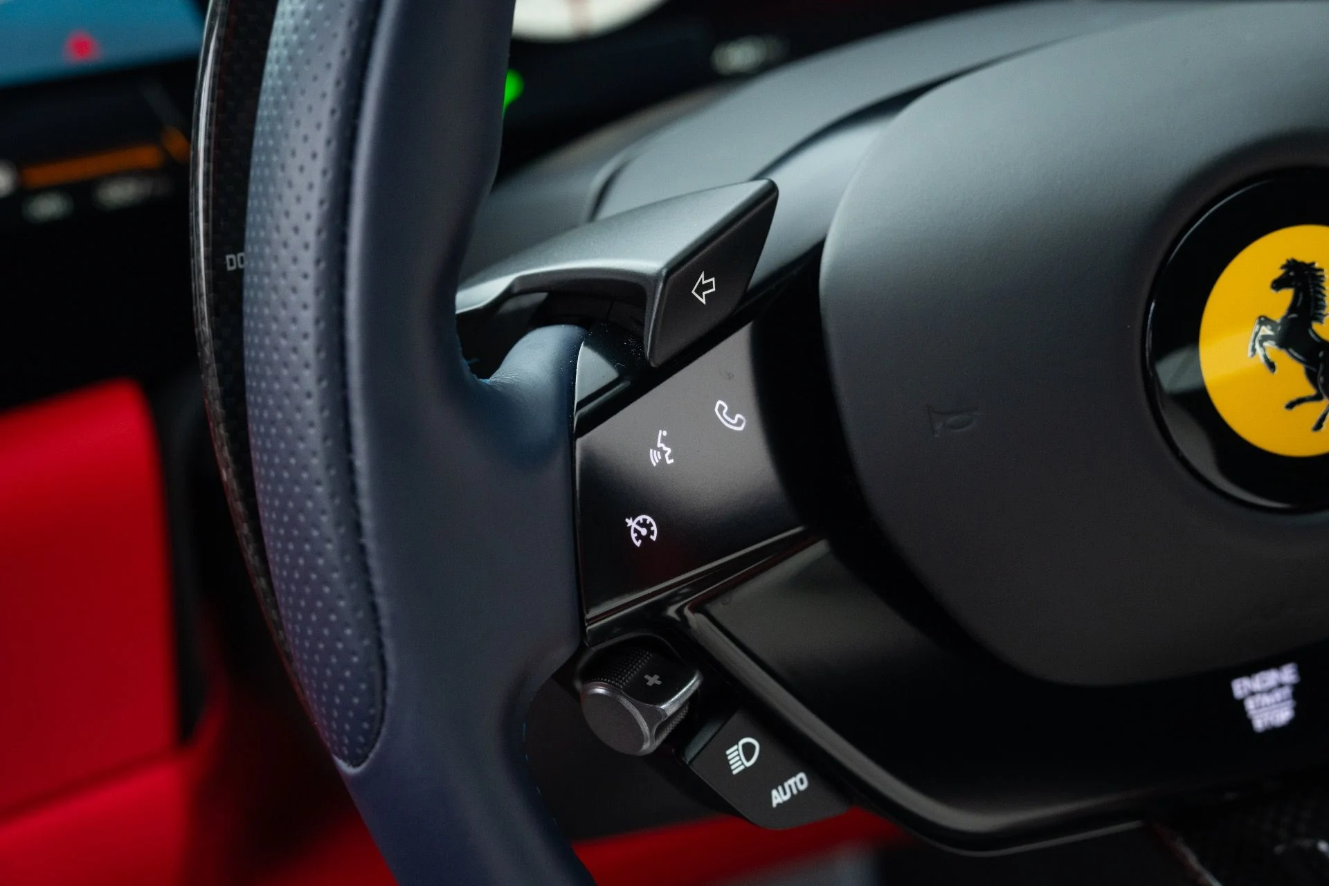 mph040_2154214913_Used_2023_Ferrari_Roma_1777005512_d84154bcad