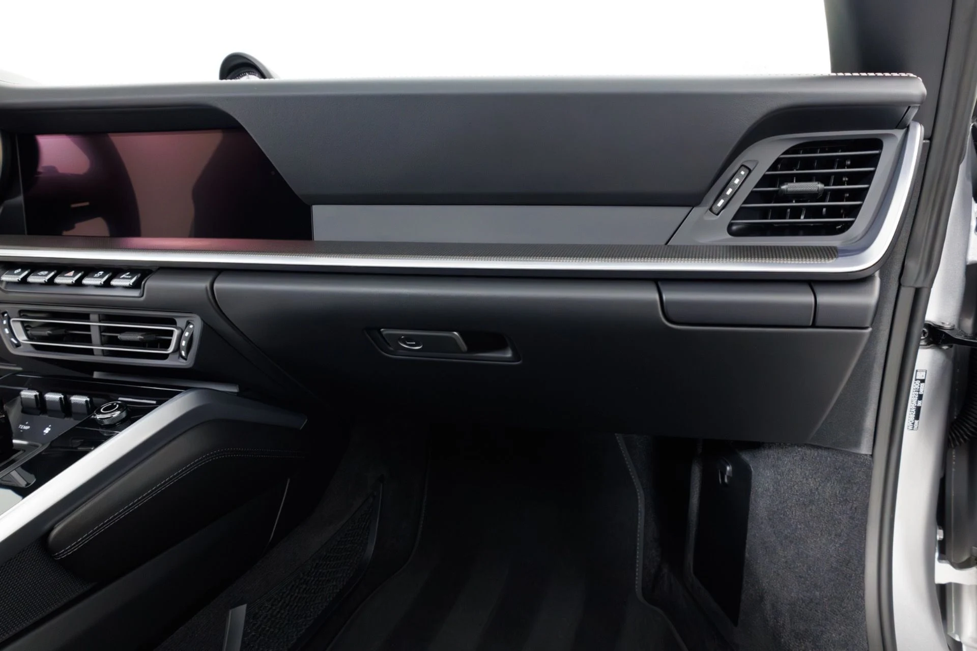 mph040_2160419601_Used_2022_Porsche_911_Targa_4_S_1772835275_5c10cc9238