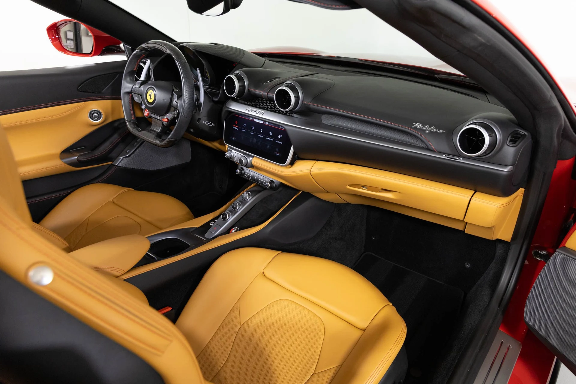 mph040_2160842382_13b33f5bd4214ff5abbf41cd1730ede8_99a1238408