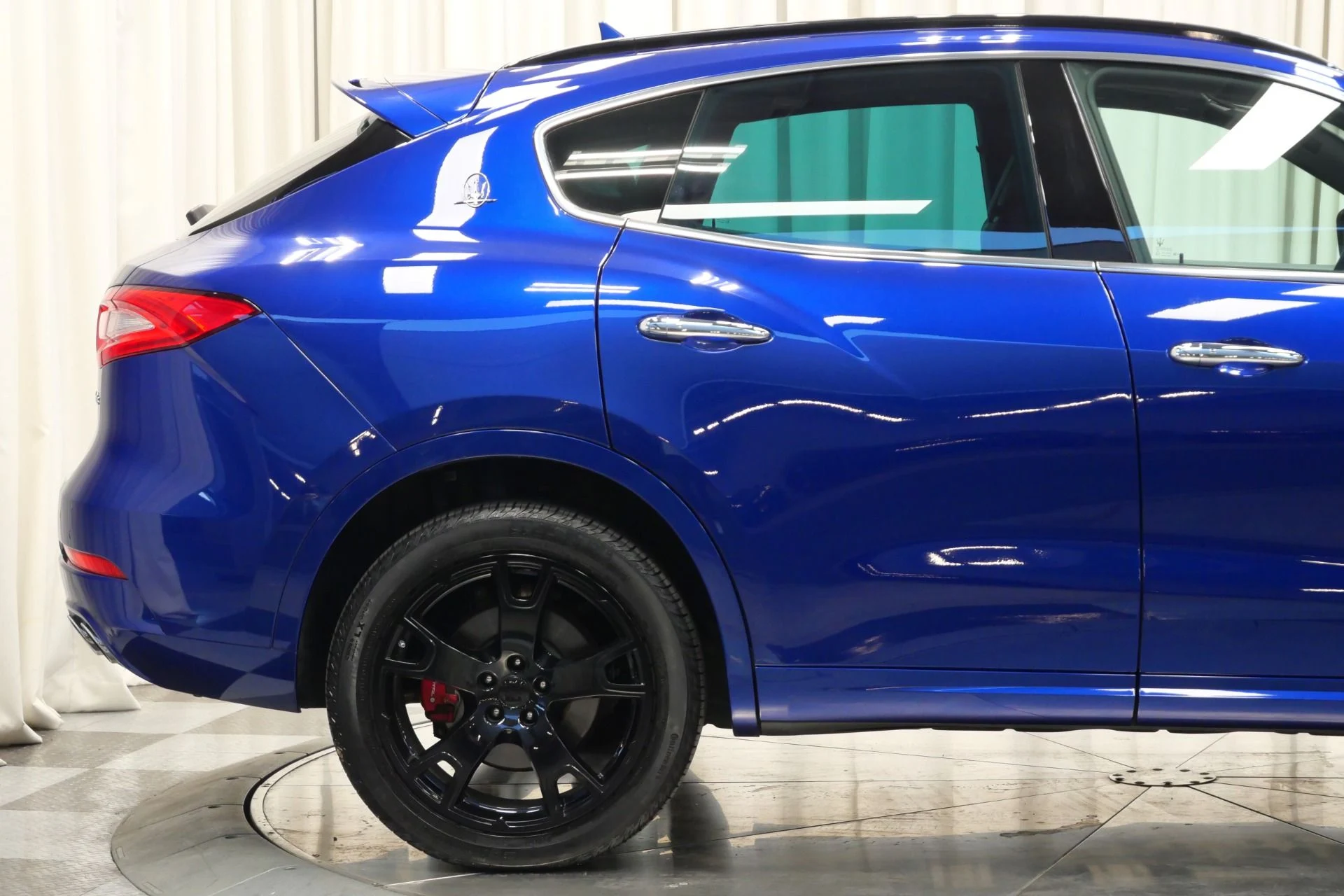 mph040_2173314948_Used_2017_Maserati_Levante_1761068079_32fa710c38