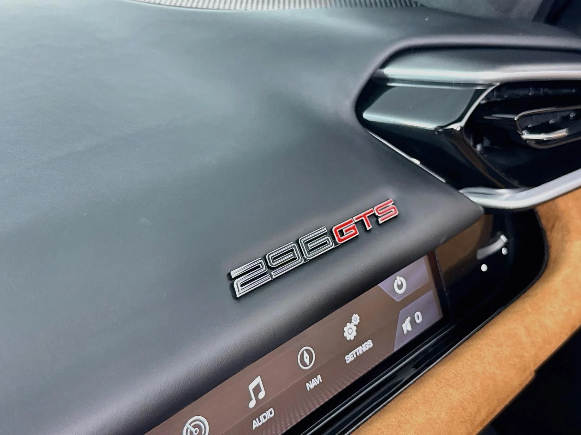 mph040_2180002403_Used_2024_Ferrari_296_GTS_1791318676_a3a28c16fa