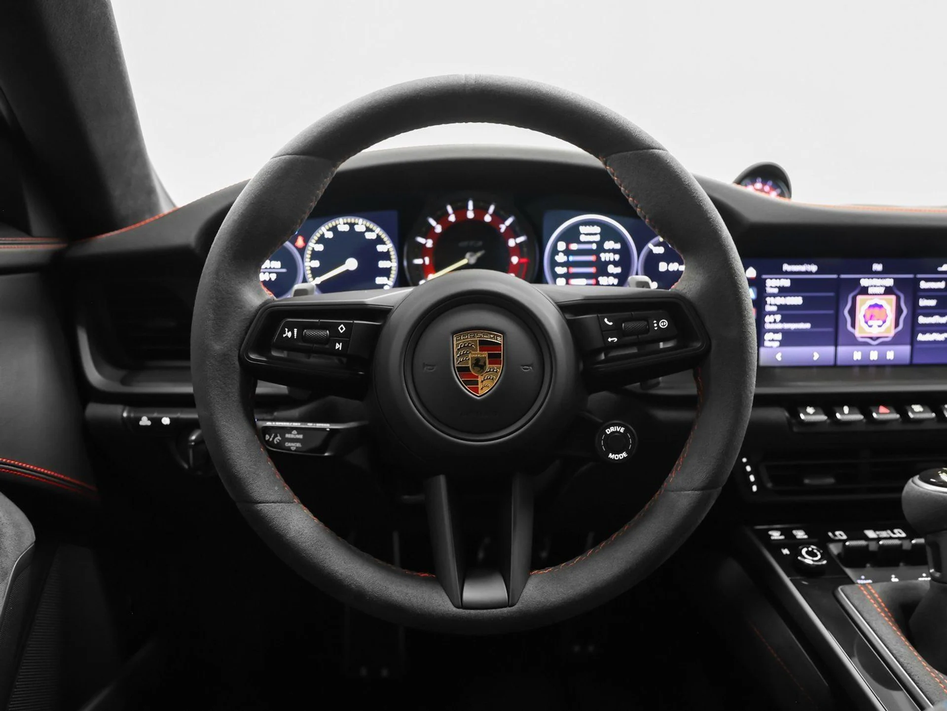 mph040_218474392_41_6845fe229d