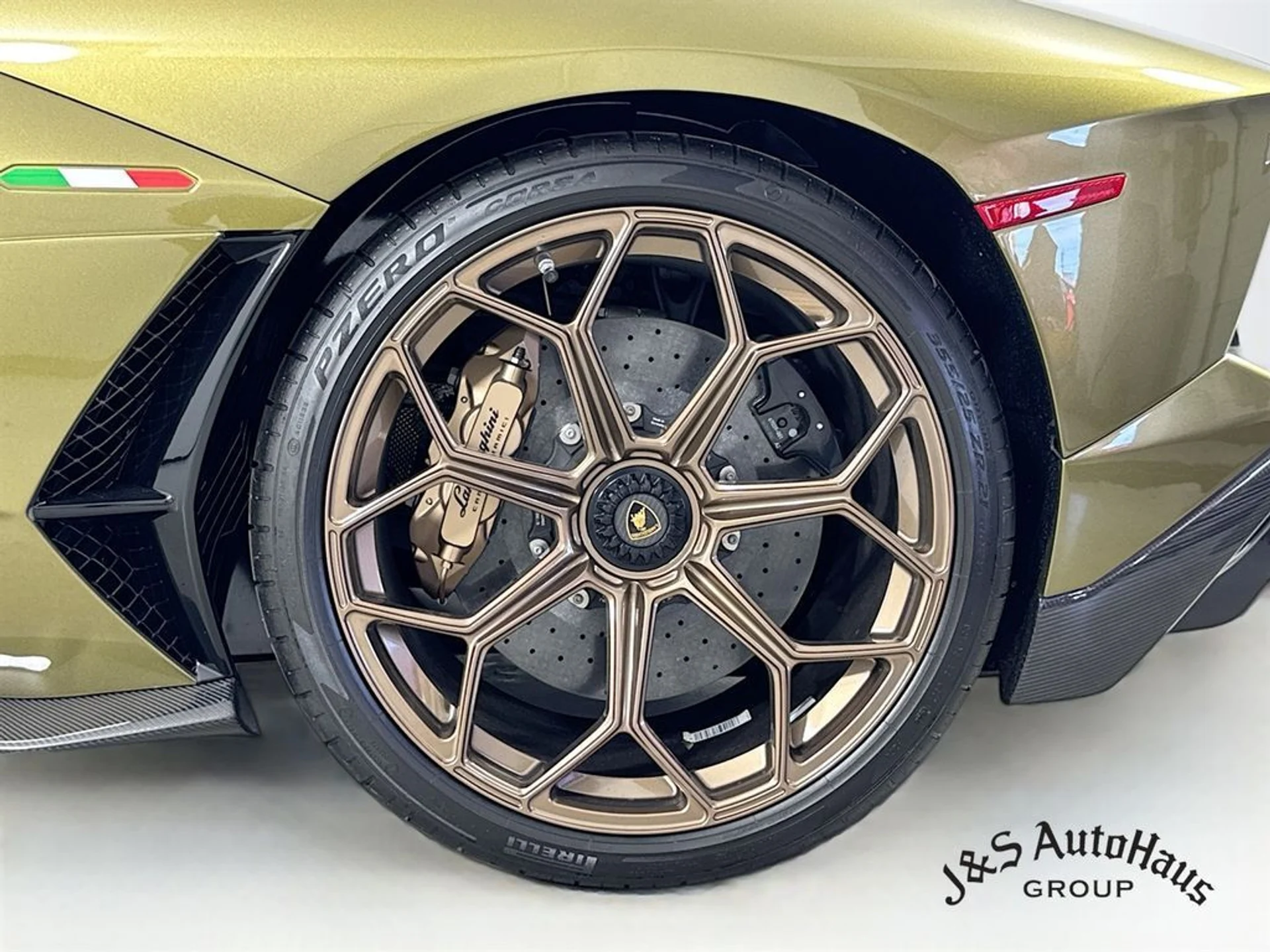 mph040_2185889923_kjo486yd2u19rsvubotwcz33pehu_25379b0841