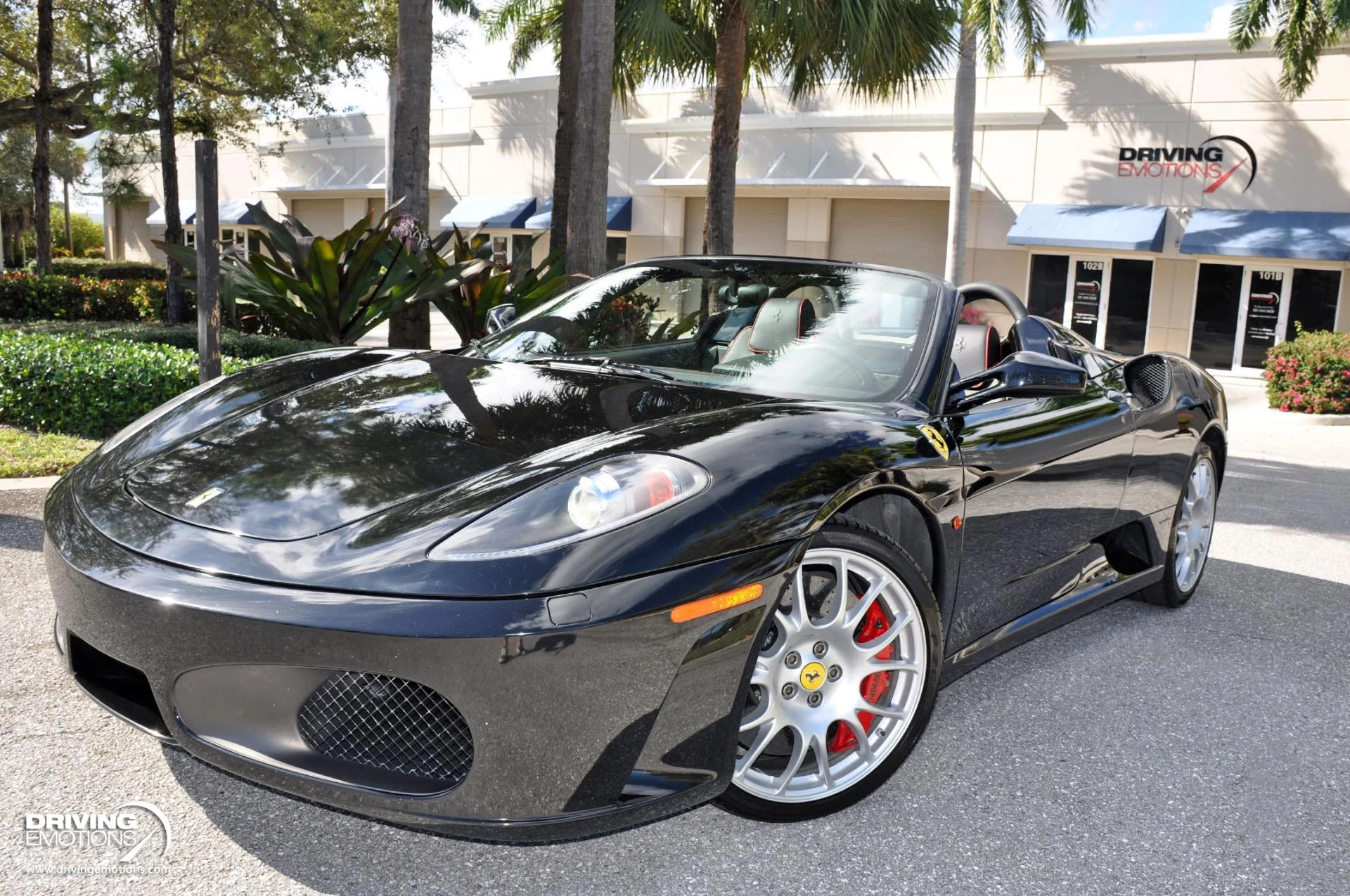 mph040_2186663451_885_p41_l_71760f9caa