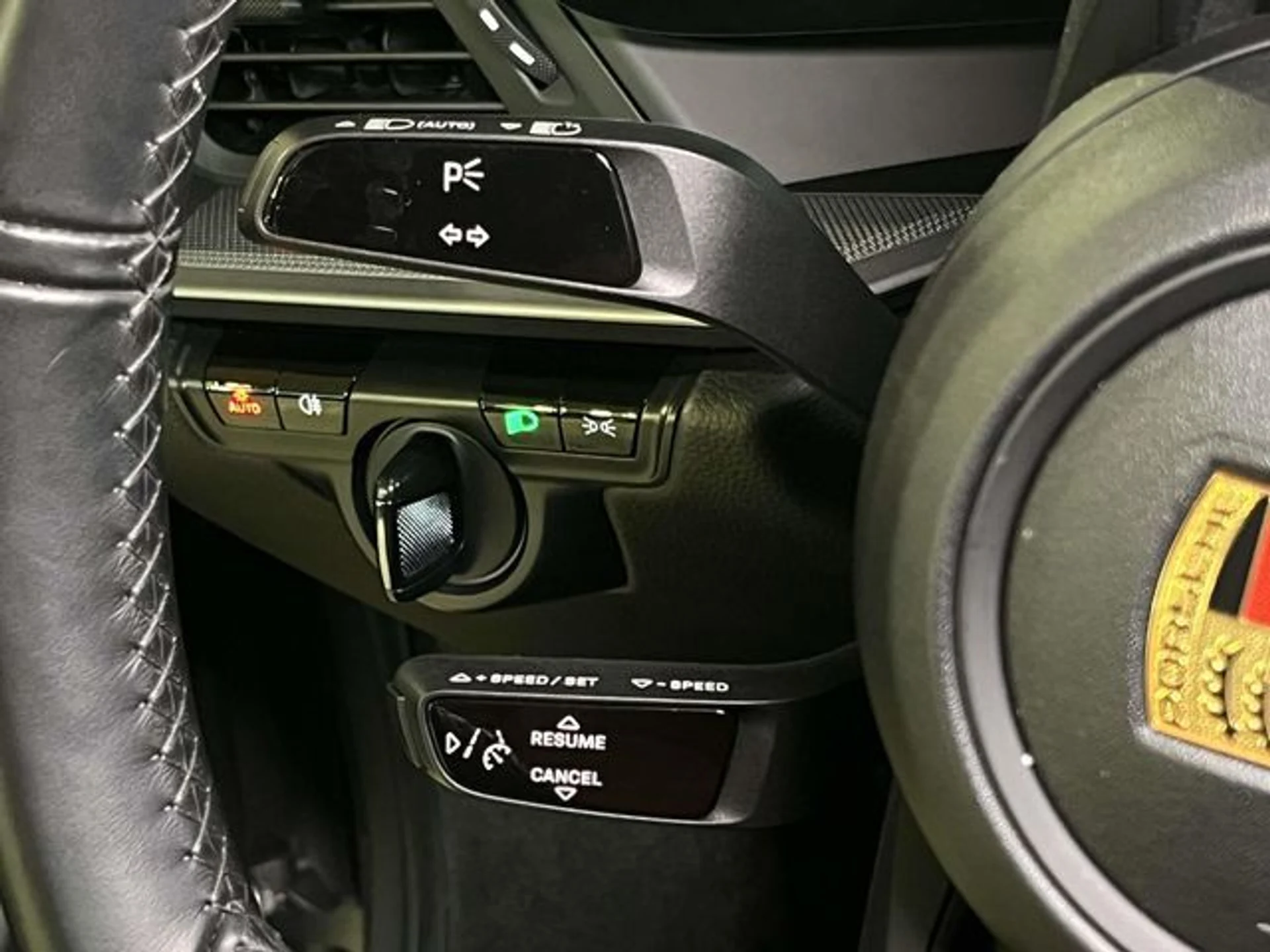 mph040_2193957721_7c9ee6f99493f21c1d84ea12473da8e8x_9fde45d31d