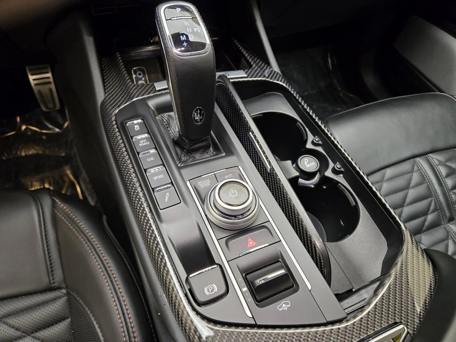 mph040_2204926217_Used_2021_Maserati_Levante_S_Gran_Sport_1763713753_83893aa899