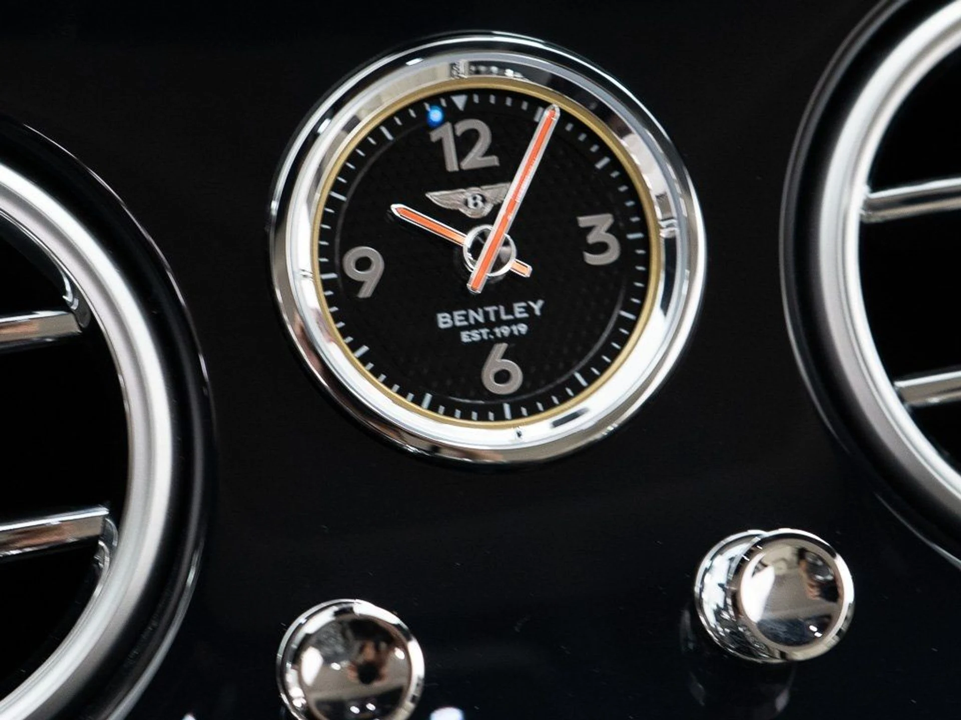 mph040_2208074060_0c56e0fd65db94115fde90f8c1223acd_a0d8b37cec