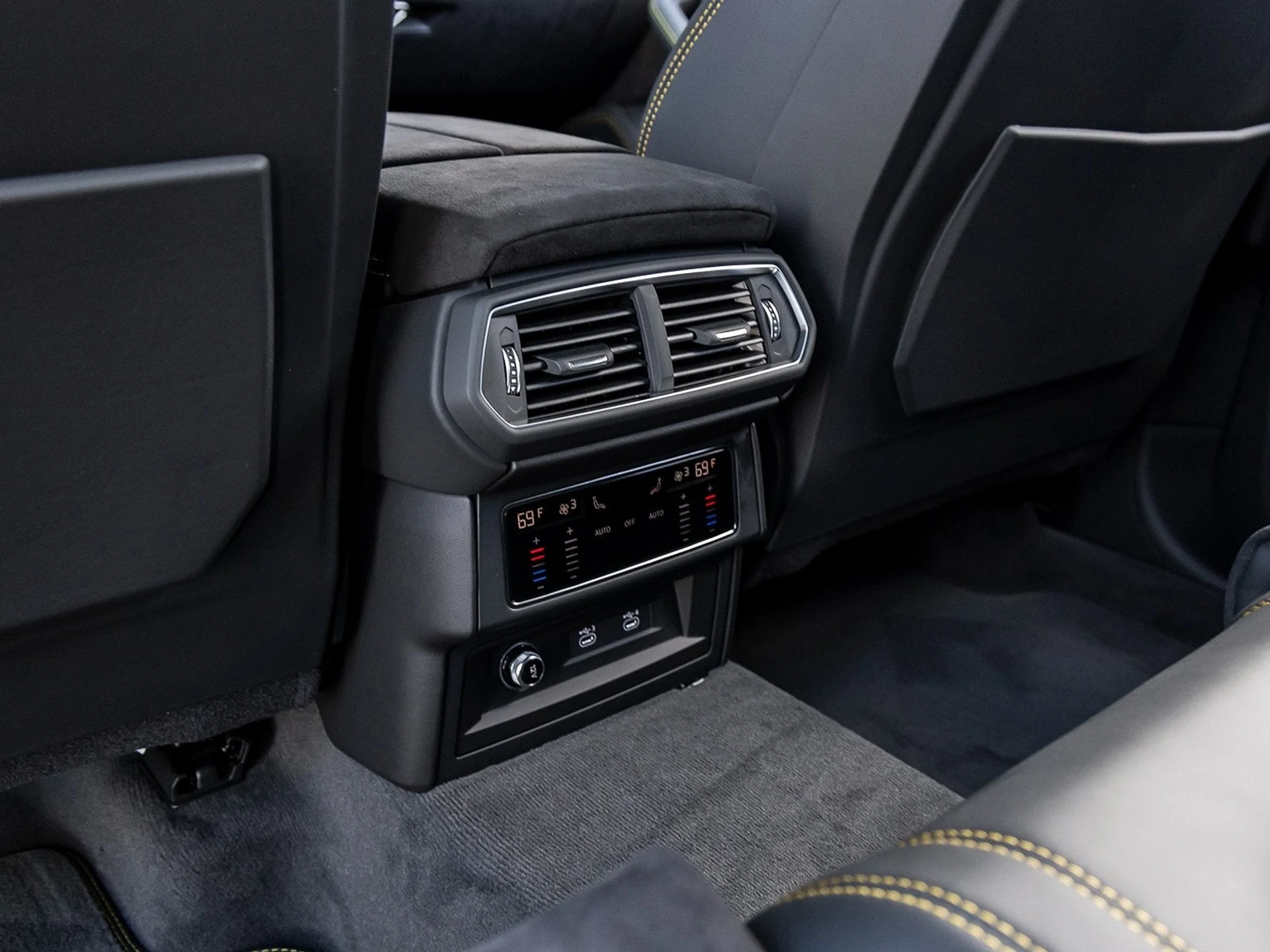 mph040_2222616037_41_e87429a944