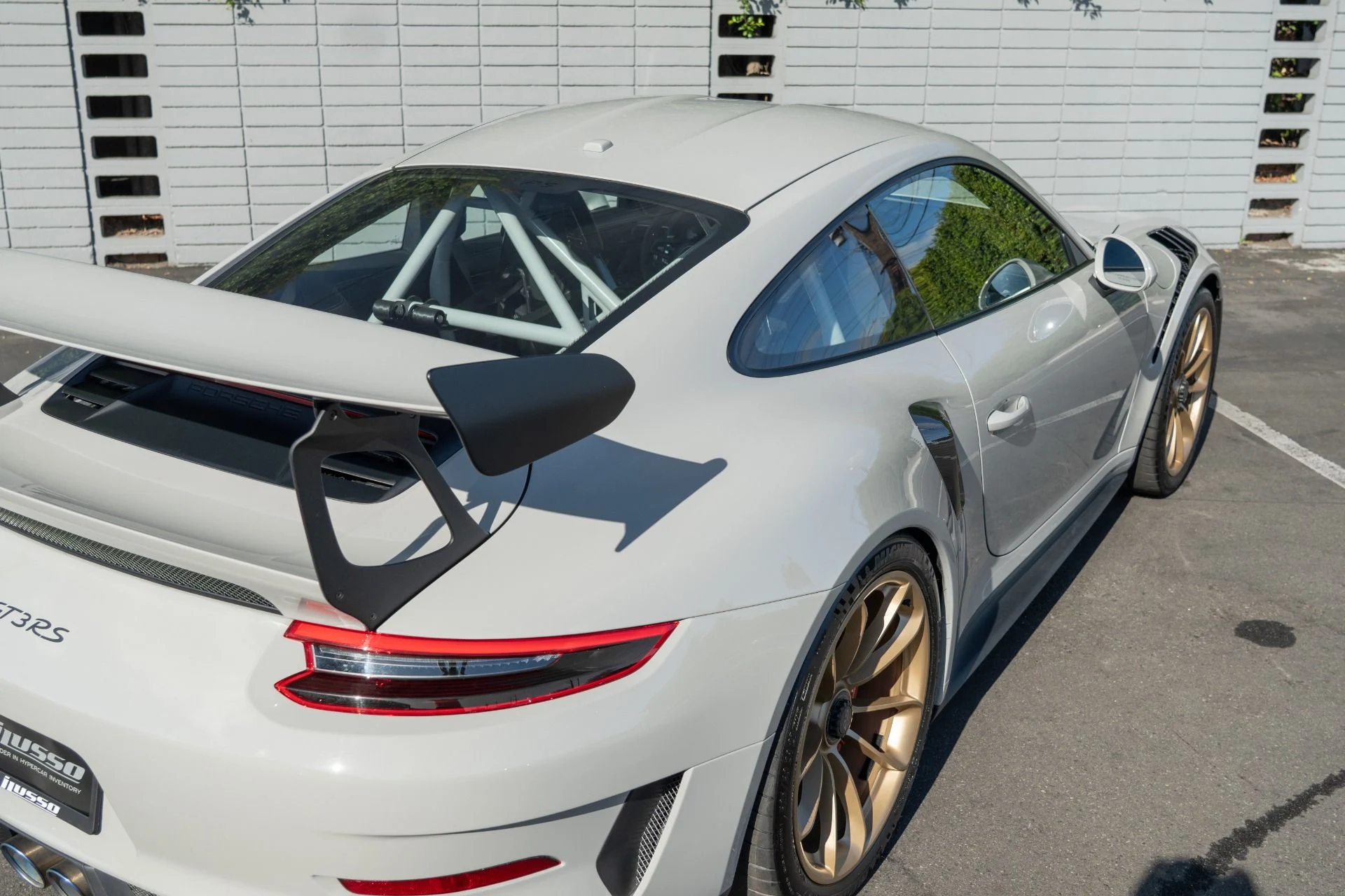 mph040_2224808354_Used_2019_Porsche_911_GT_3_RS_1759431879_8f66f69872