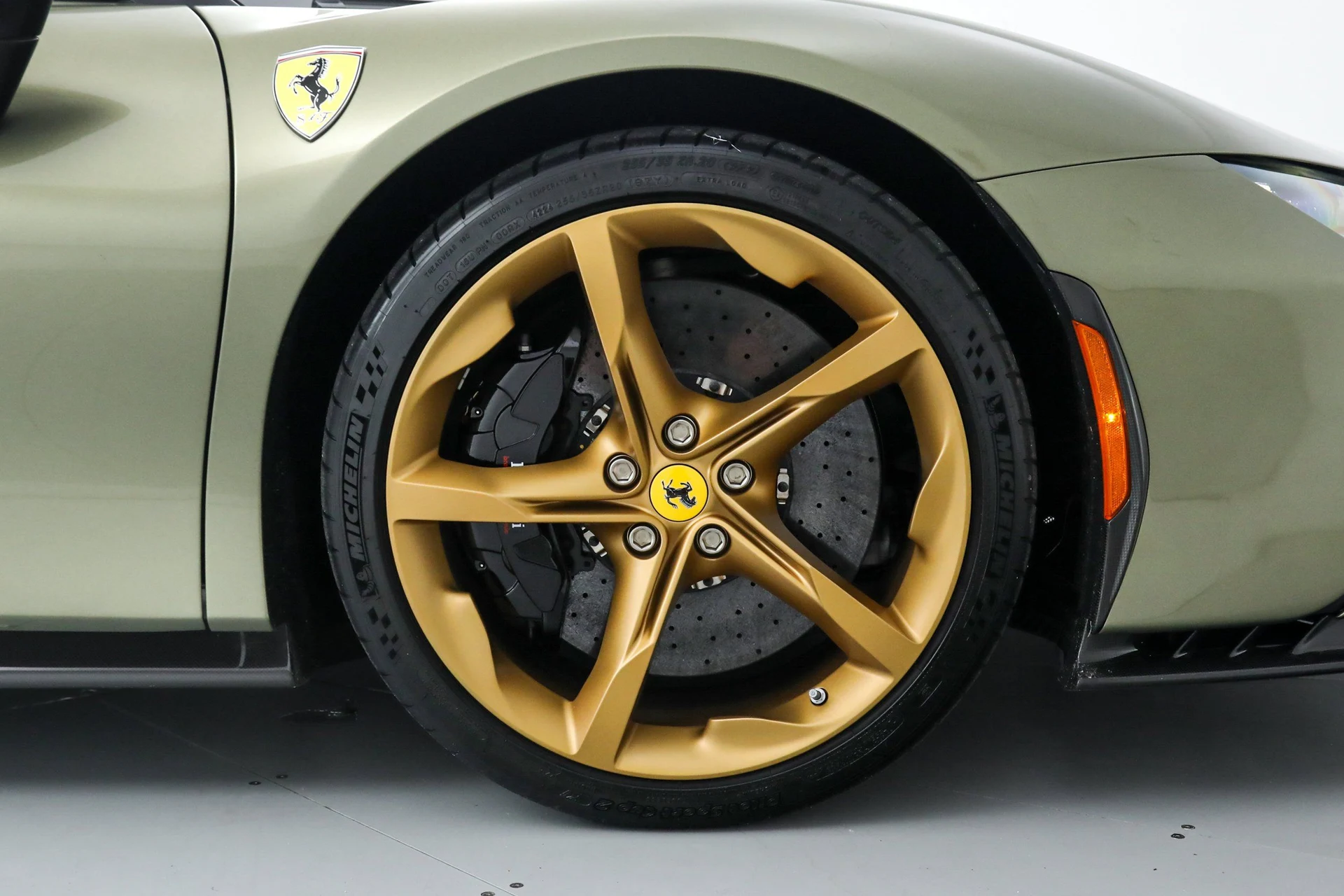 mph040_2230519875_49b7a6fa128020b6fb0a117e06335ebb_b645fb5ac1