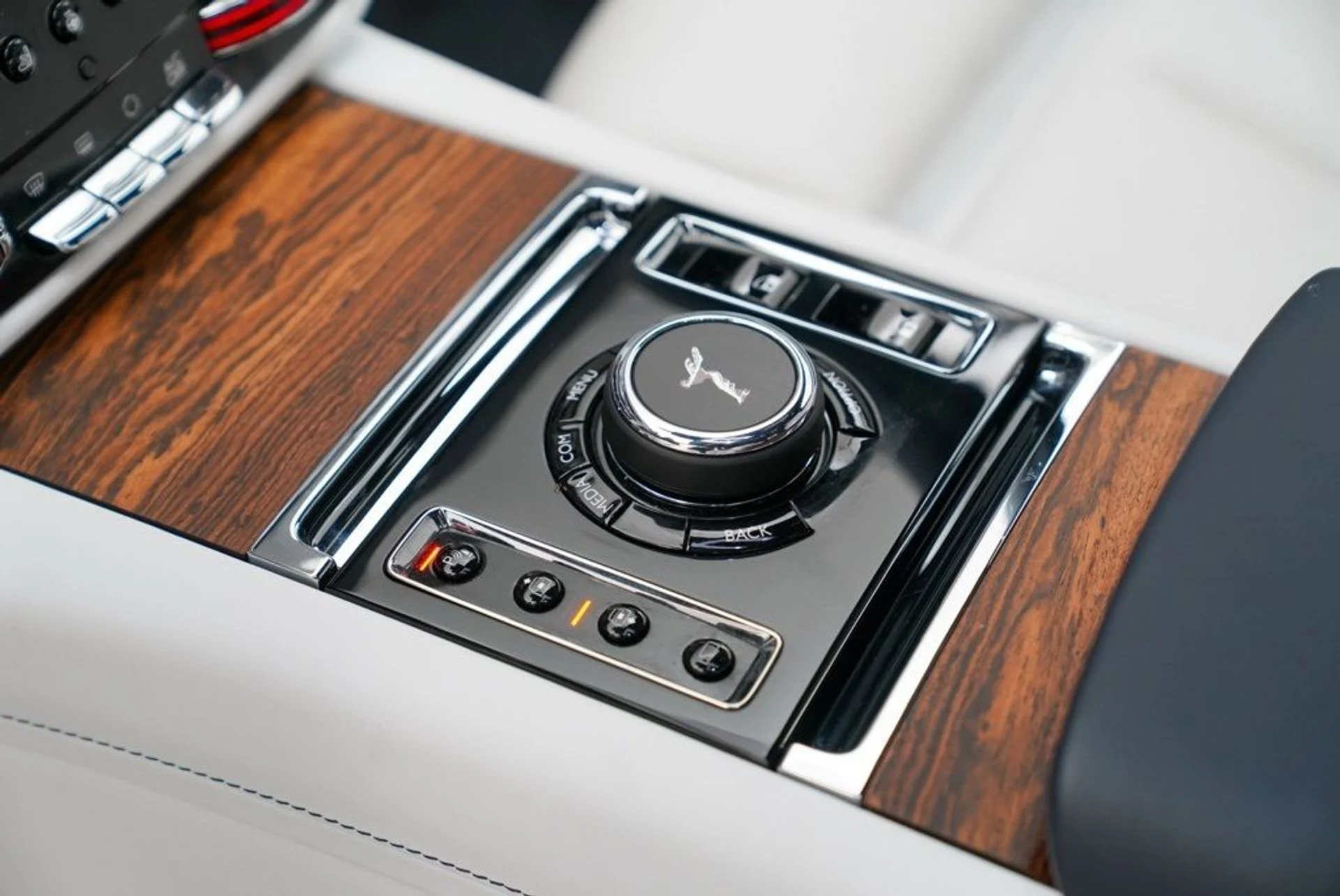 mph040_2235113426_risl92avy05jmgc255gidznbs9v9_3b143fb2c9