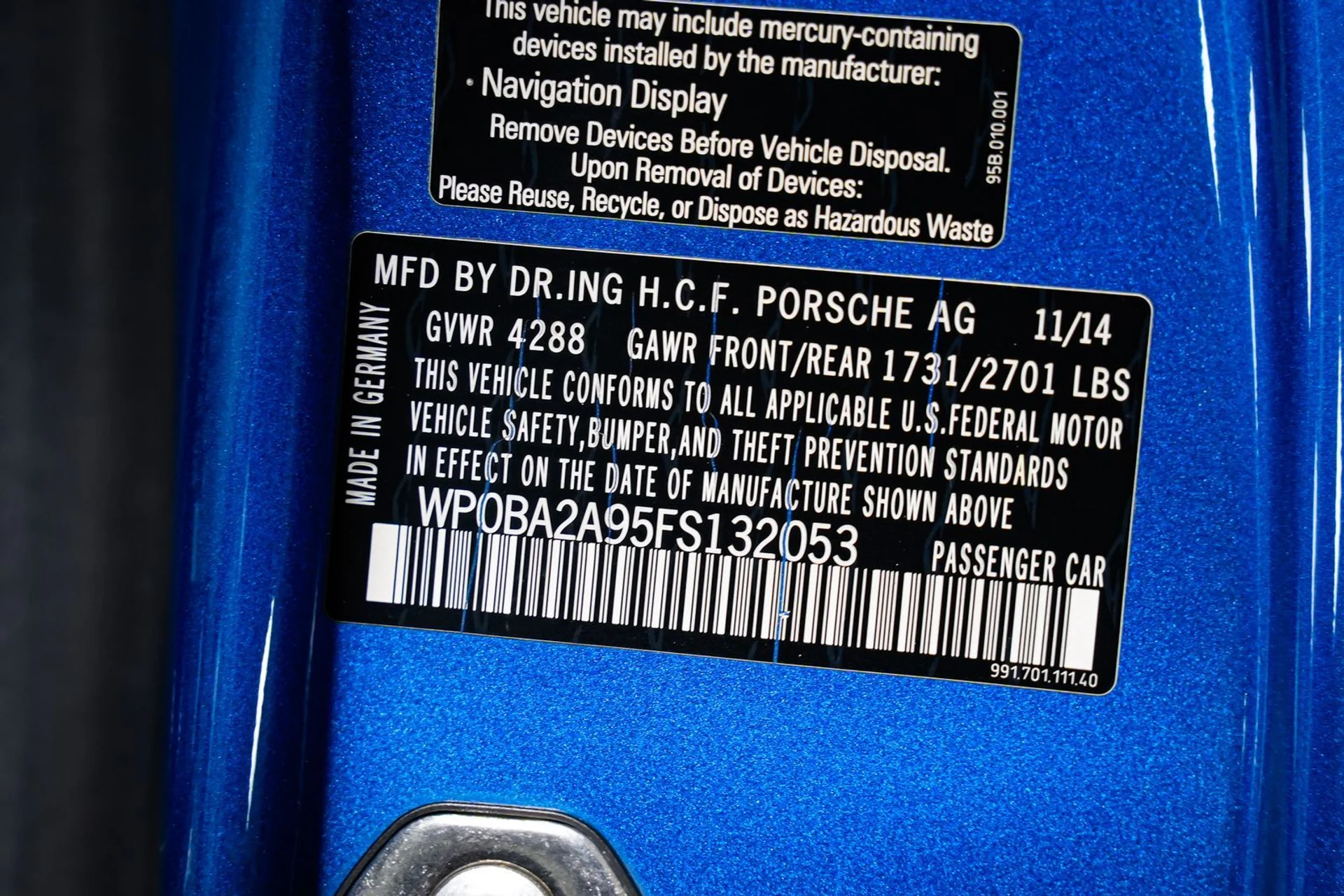 mph040_2240529791_d0ff8262fcfd5d4a37ff6473b921d094x_ce9cb4b6eb