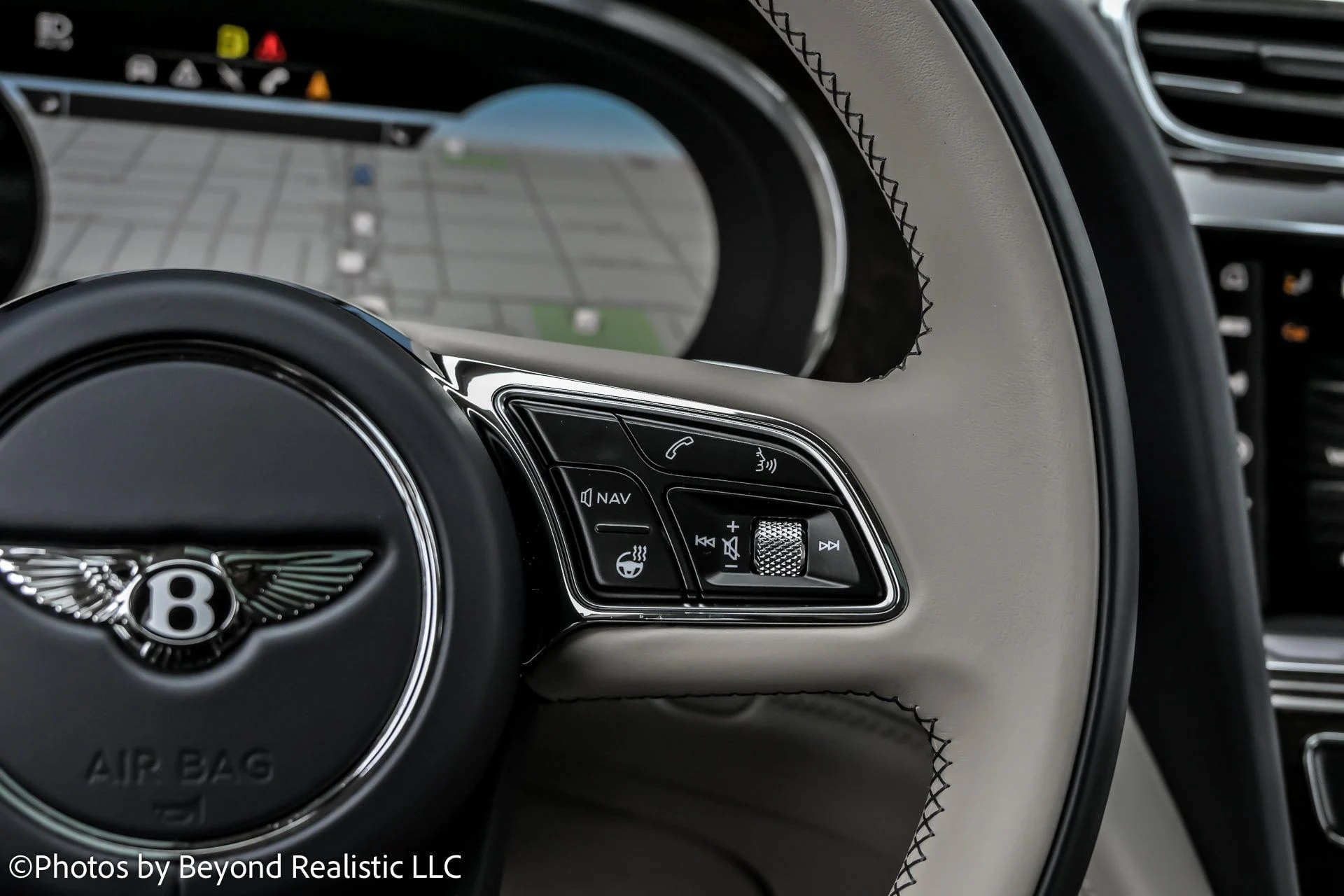 mph040_2241474307_b1862c68db78d5a4d6372d57a0350e28x_526aba7d36